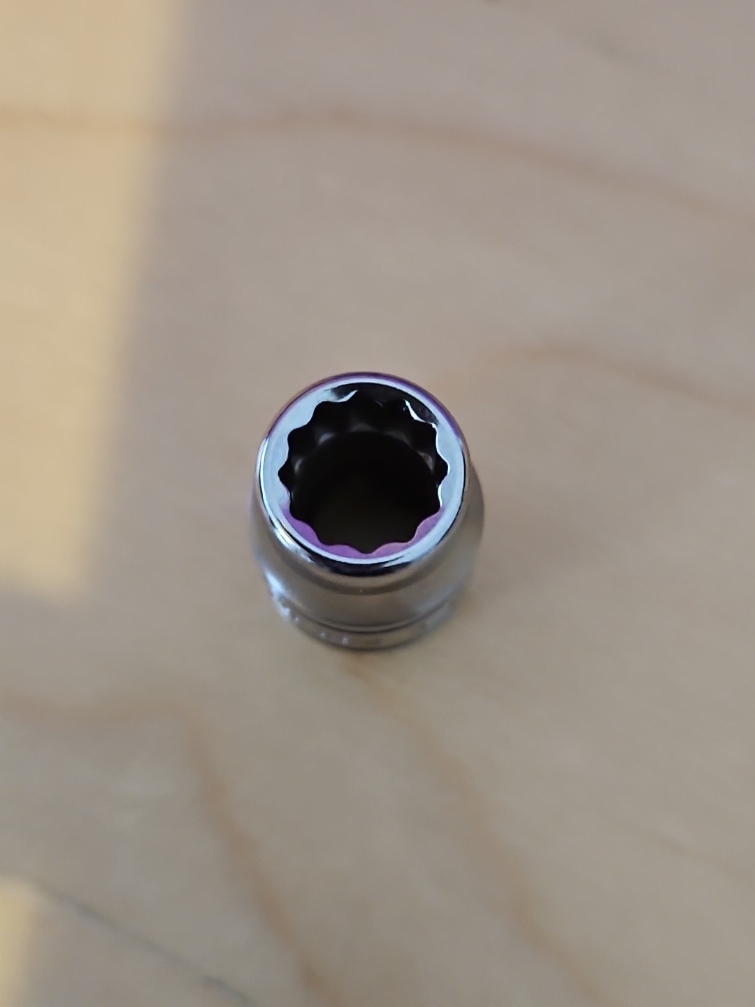 Snap-on Tools F121 3/8″ Drive 3/8″ SAE Shallow 12 Point Chrome Socket USA