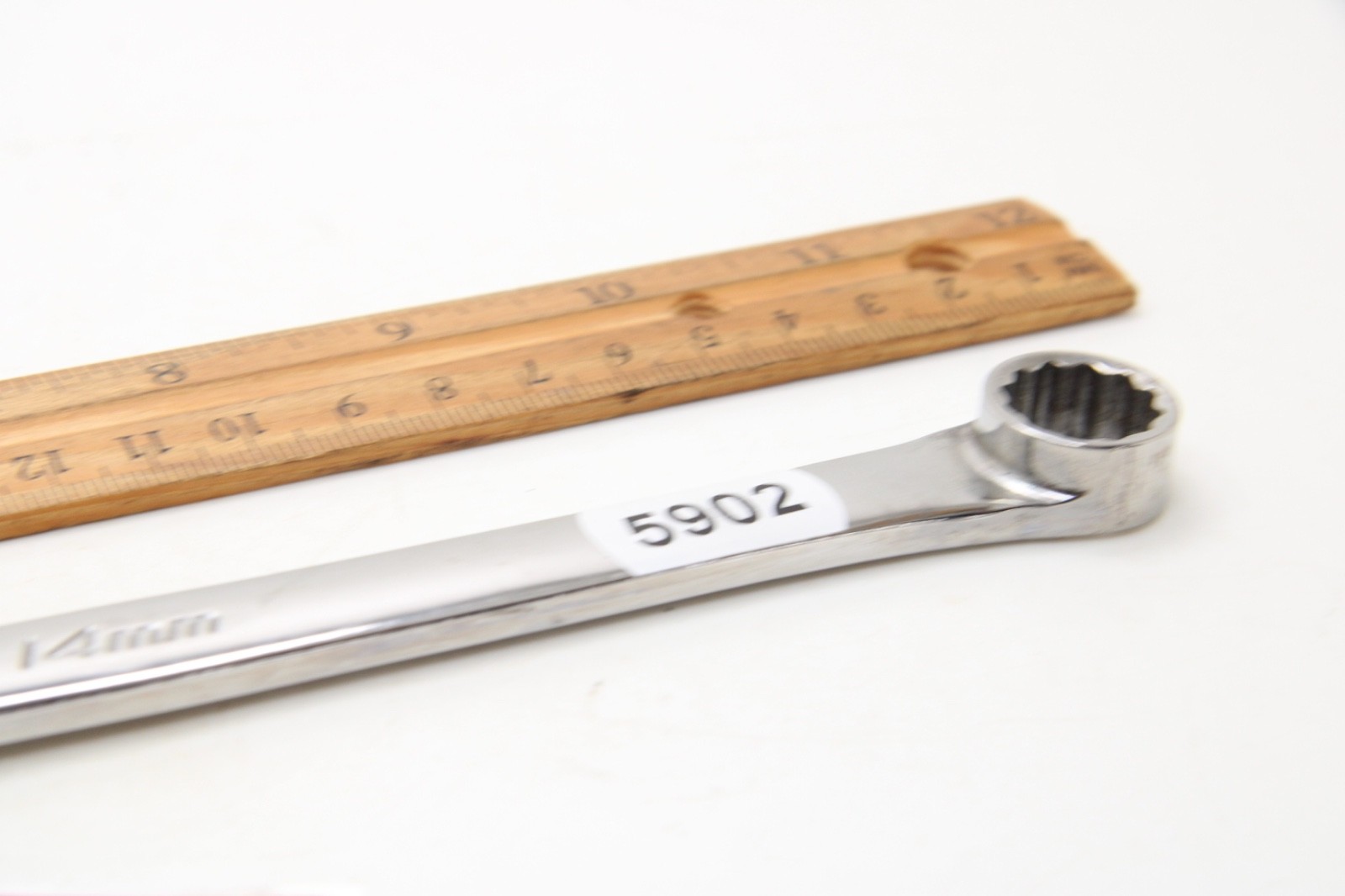 Snap-on XDHFM1314 13x14mm 12 Pt. Metric 0° Offset Box Wrench 11″ Long USA