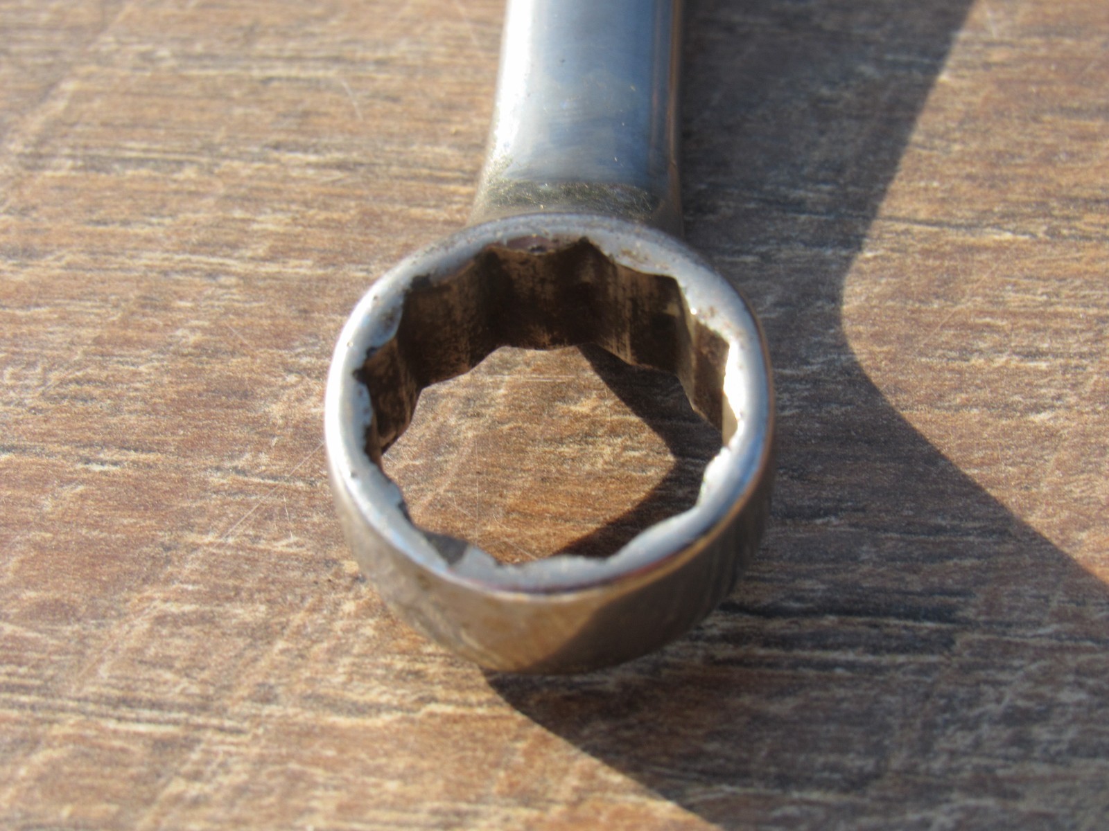 SNAP ON XS2226 11/16″ X 13/16″ 12 POINT BOX END WRENCH 10° OFFSET 2226 UNDERLINE