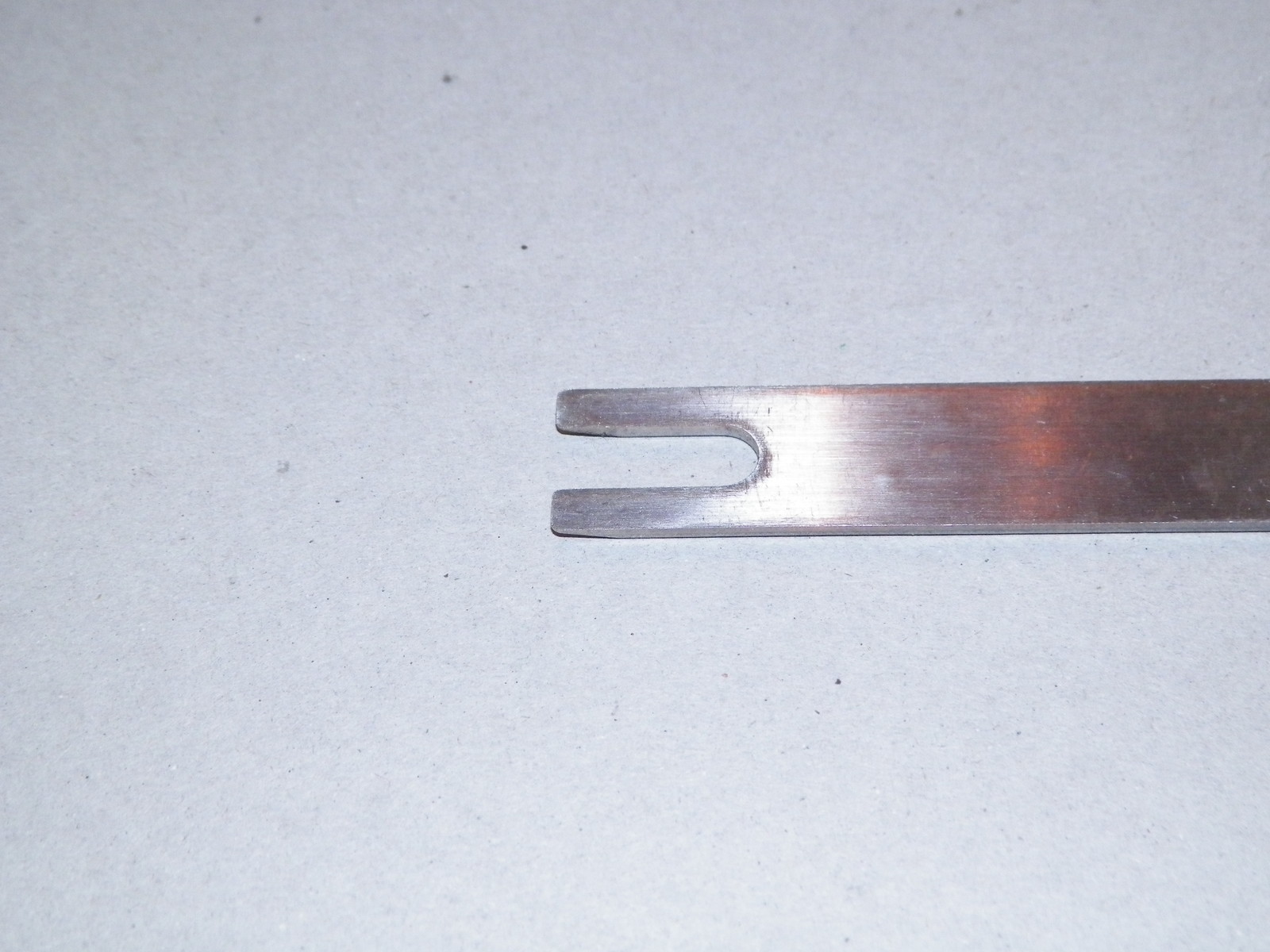 Harley Deutsch DT and Amphenol AT wedge removal tool, plugs, wiring connector