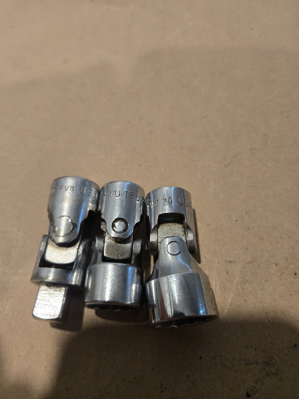 Snap On 3/8″ Drive 9/16″ 5/8″ Universal Swivel Sockets V Series Read Ad Lot Of 3