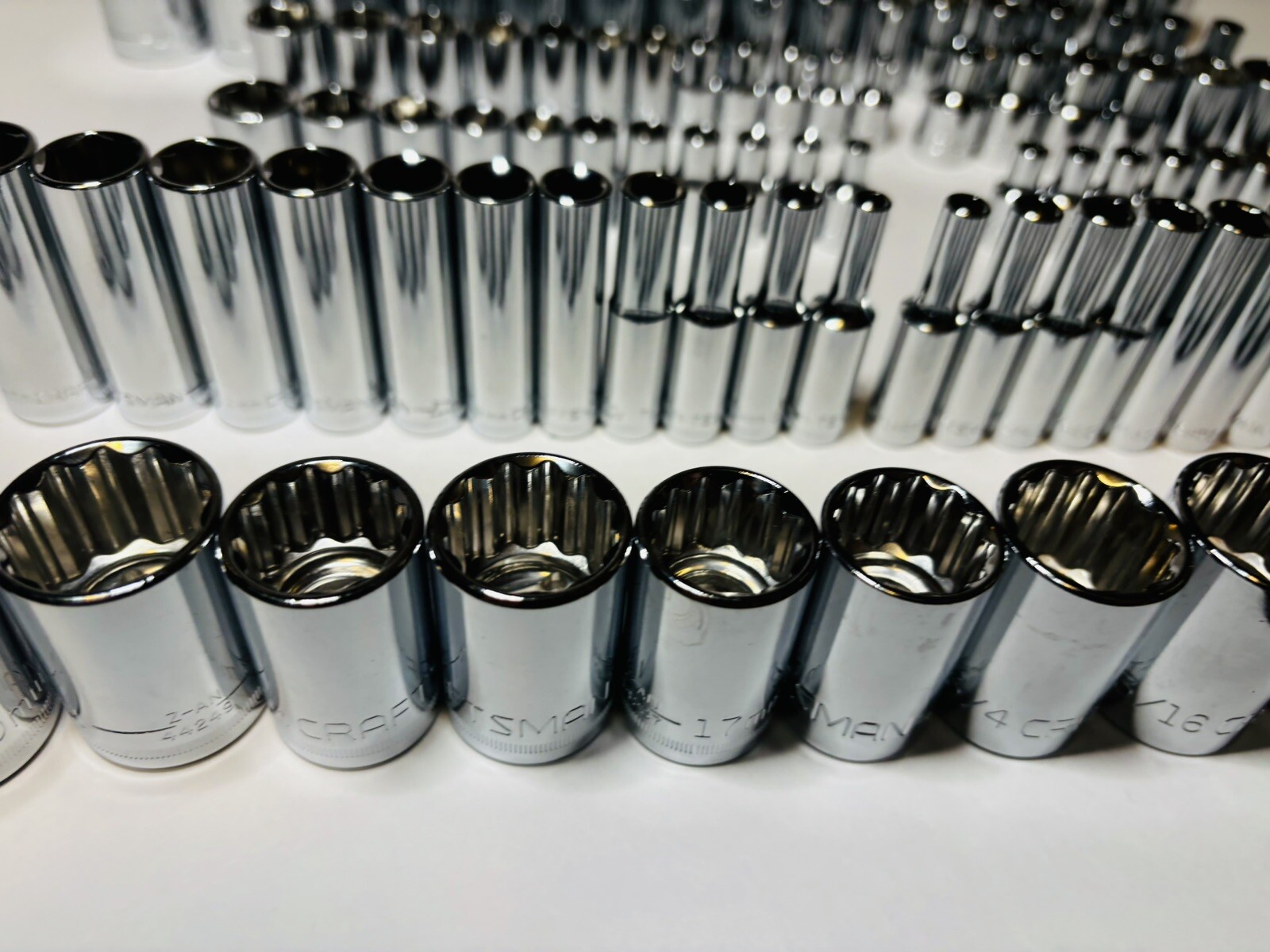 CRAFTSMAN 122 pc 1/4 3/8 1/2 Dr SAE METRIC MM 6pt 12pt ratchet wrench socket set
