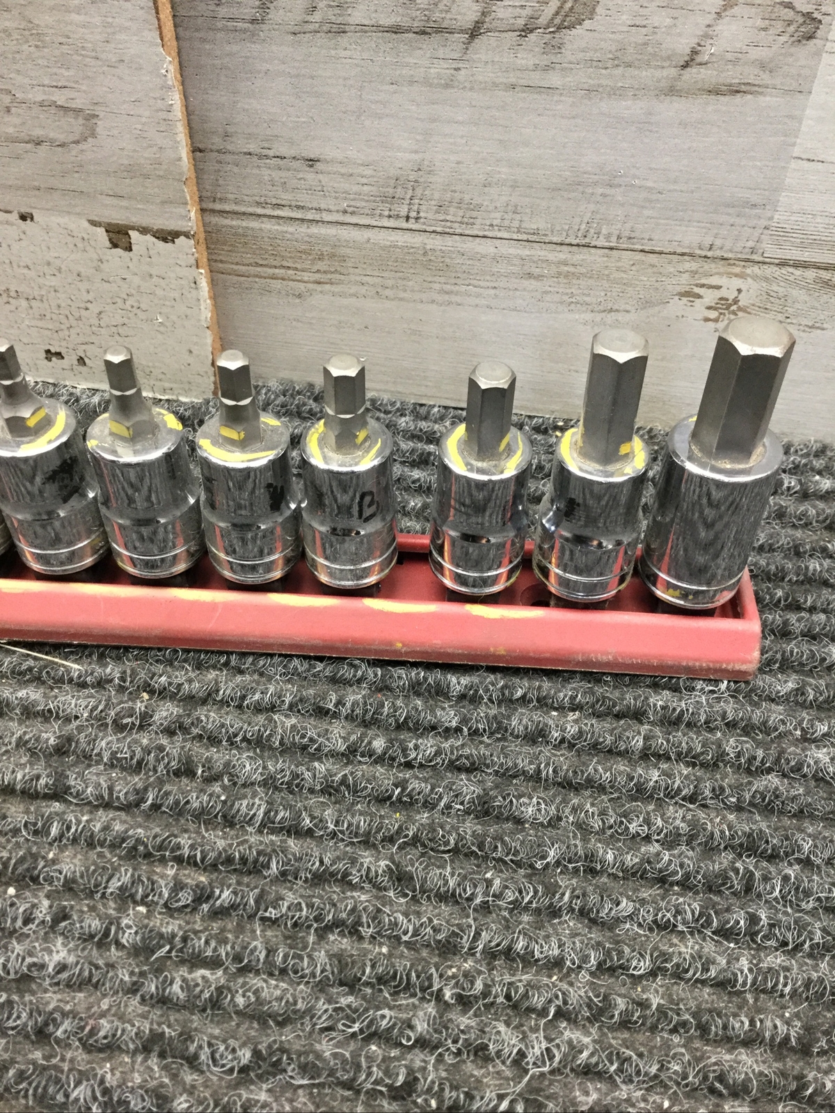 Used GearWrench 12 Pieces Drive Hex Bit Socket 3/8″ -1/16″