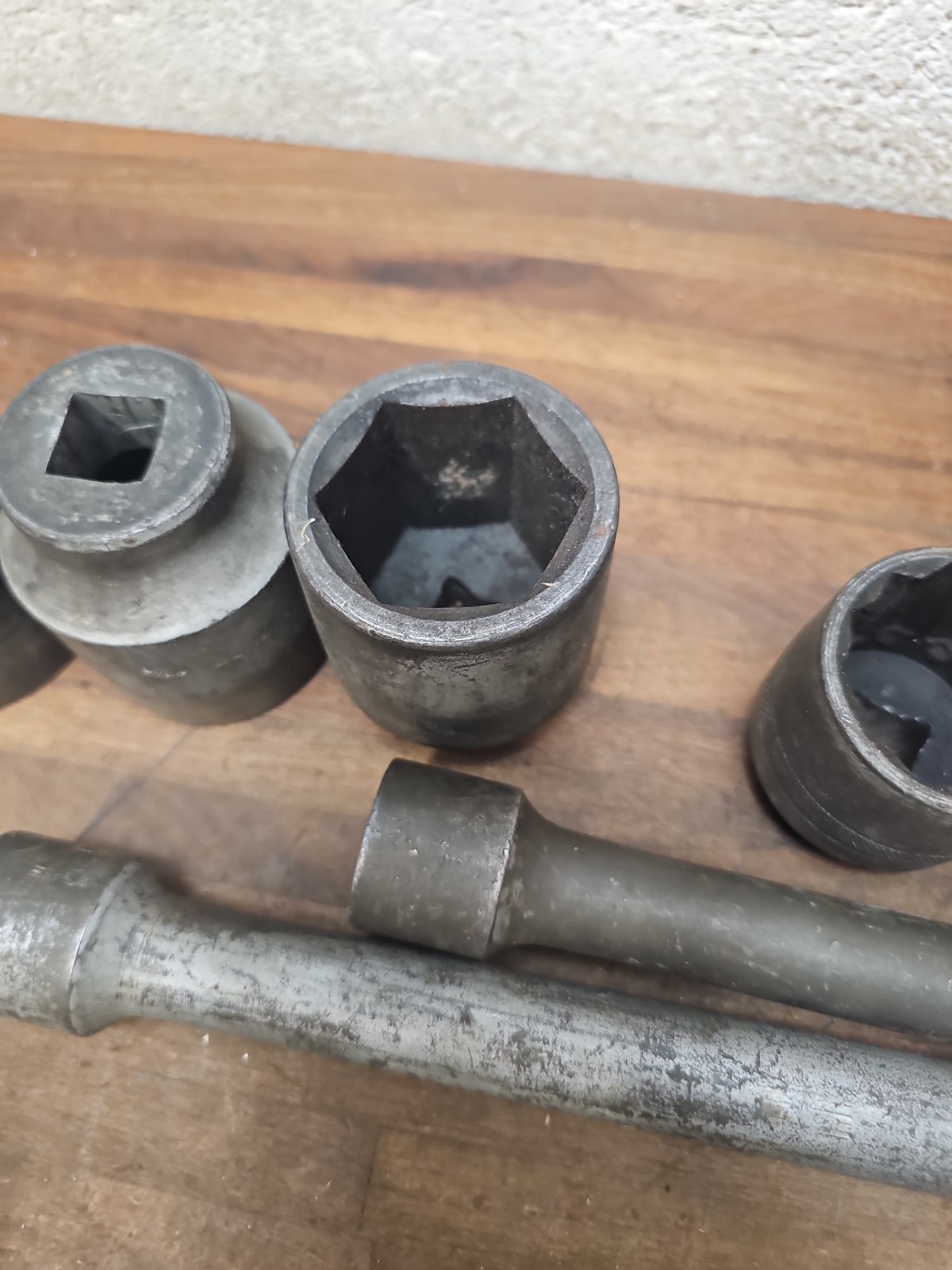 S41- 11 vinage BONNEY 3/4”dr Sockets + 2 extensions