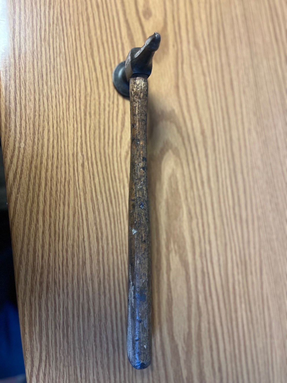 SNAP ON – BF611 – VINTAGE AUTO BODY FINISHING HAMMER WITH WIDE HEAD — LOC#158