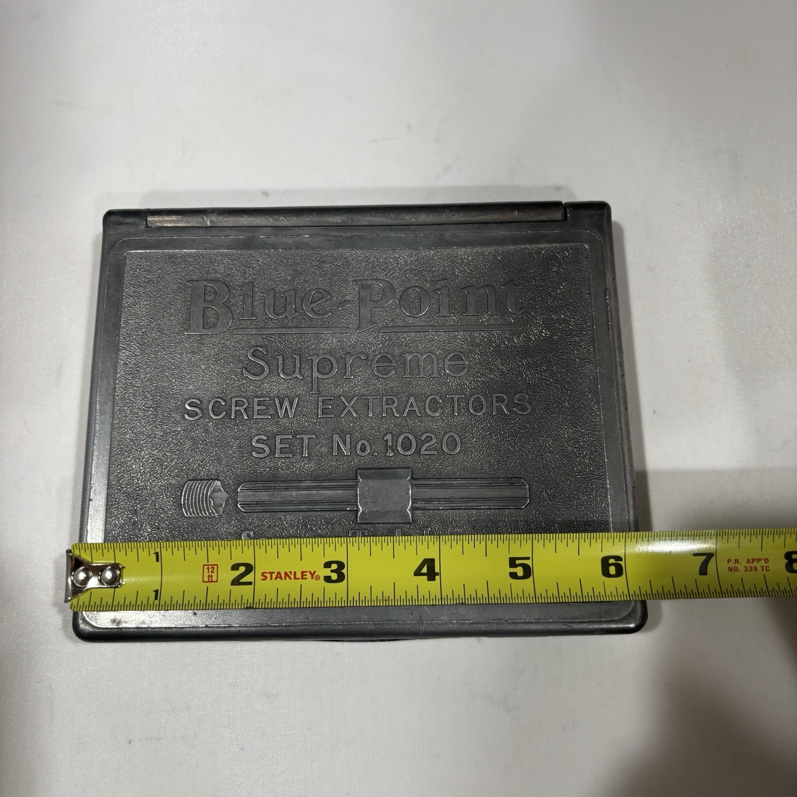 Snap-on Blue-Point Supreme Screw Extractor Set No. 1020 metal box (missing some)