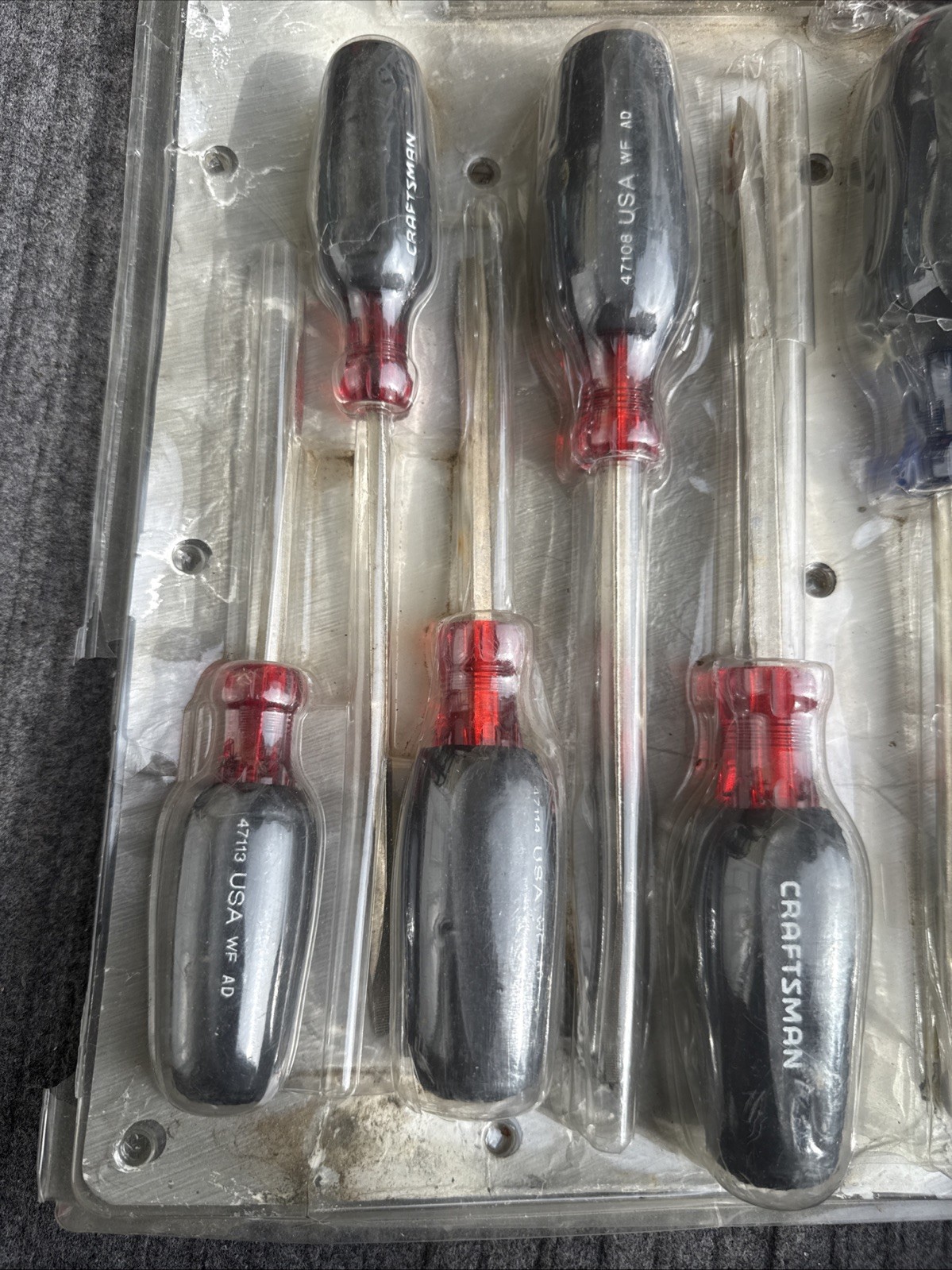 ULGY NOS Craftsman 46193 14 Piece Cushion Grip Screwdriver Set Made In USA RARE