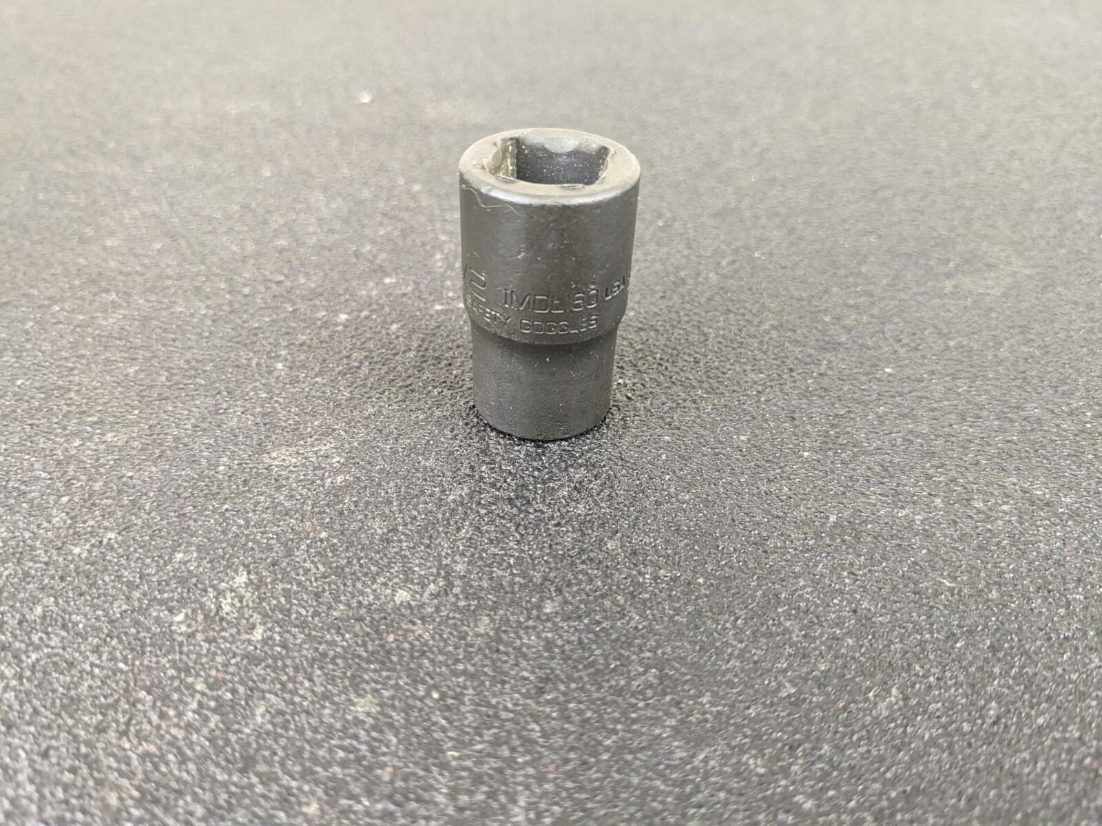 #bj249 Snap On Tools IMDL160 1/2” Drive 1/2” Shallow 12 Point SAE Impact Socket