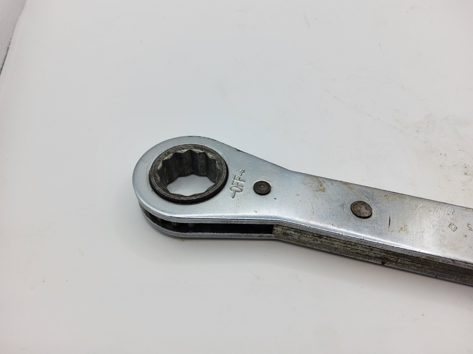 Matco Tools WR20242 Double Box End RATCHETING Wrench 5/8″ x 3/4″ 12 point