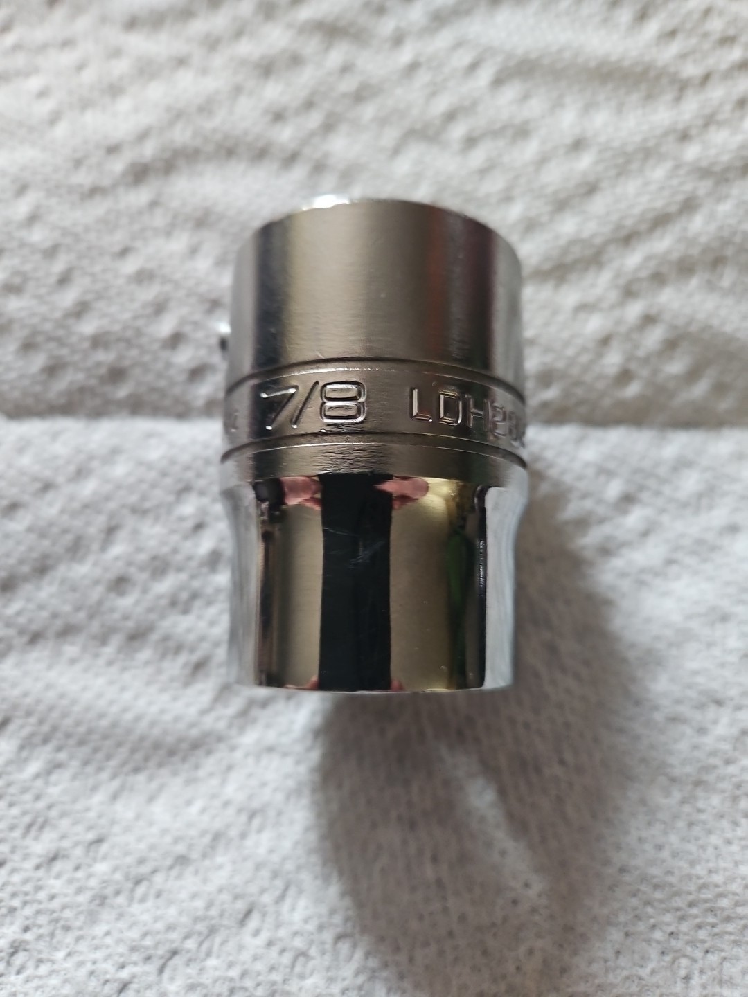 Snap-On NEW LDH282 3/4″ Drive 12-Pt SAE 7/8″ Flank Drive Shallow Socket LDH282