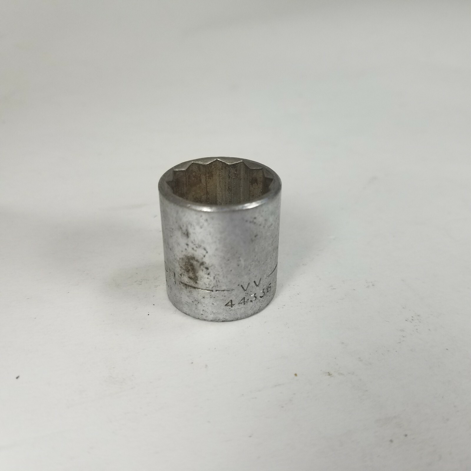VINTAGE «CRAFTSMAN USA VV 44336″ SOCKET ~ 3/8″ DRIVE ~ 11/16» ~ 12 POINT