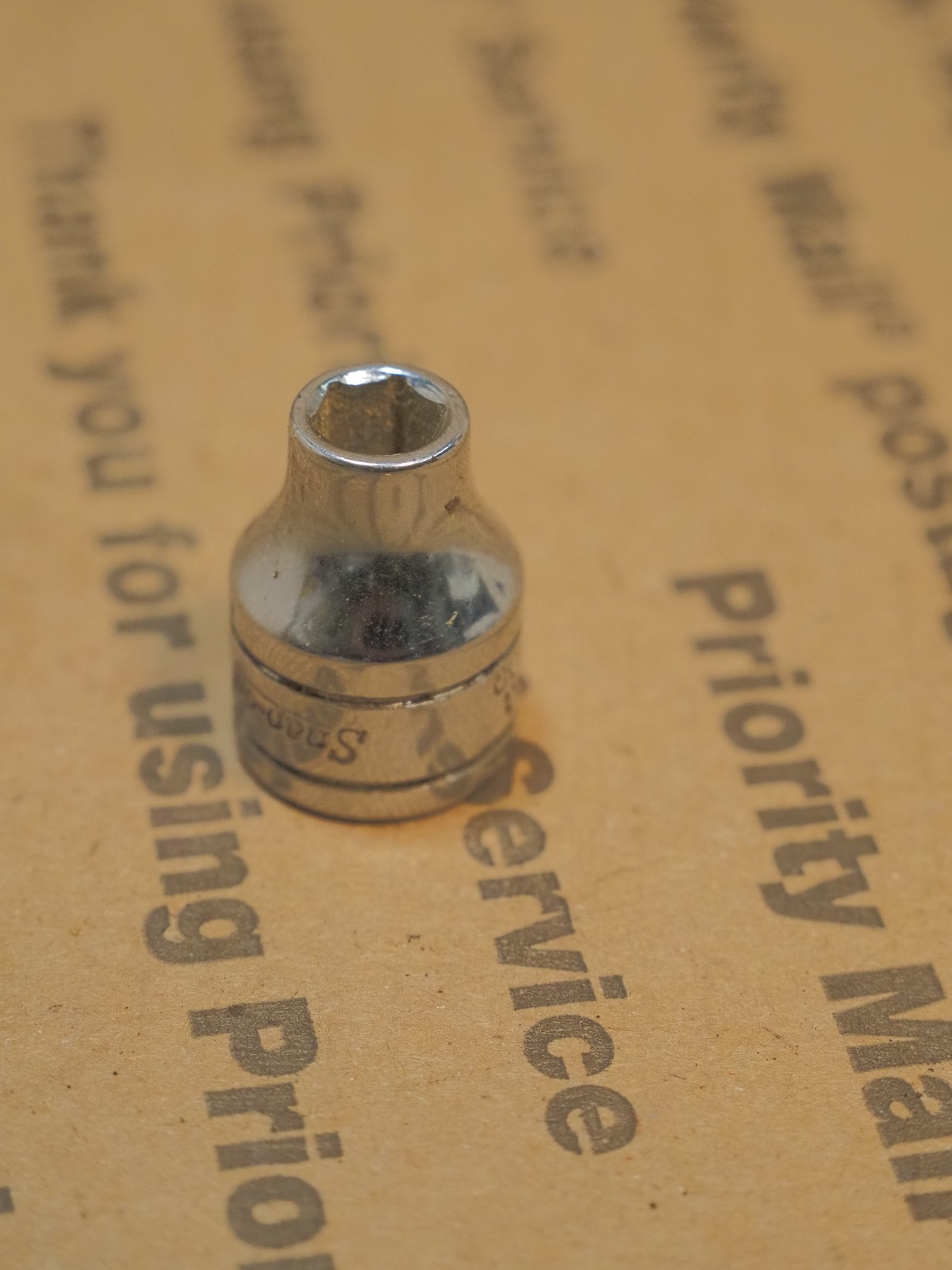 Snap-on USA F081 3/8″ Drive 1/4″ SAE 12 point Shallow Chrome Socket USED BX49