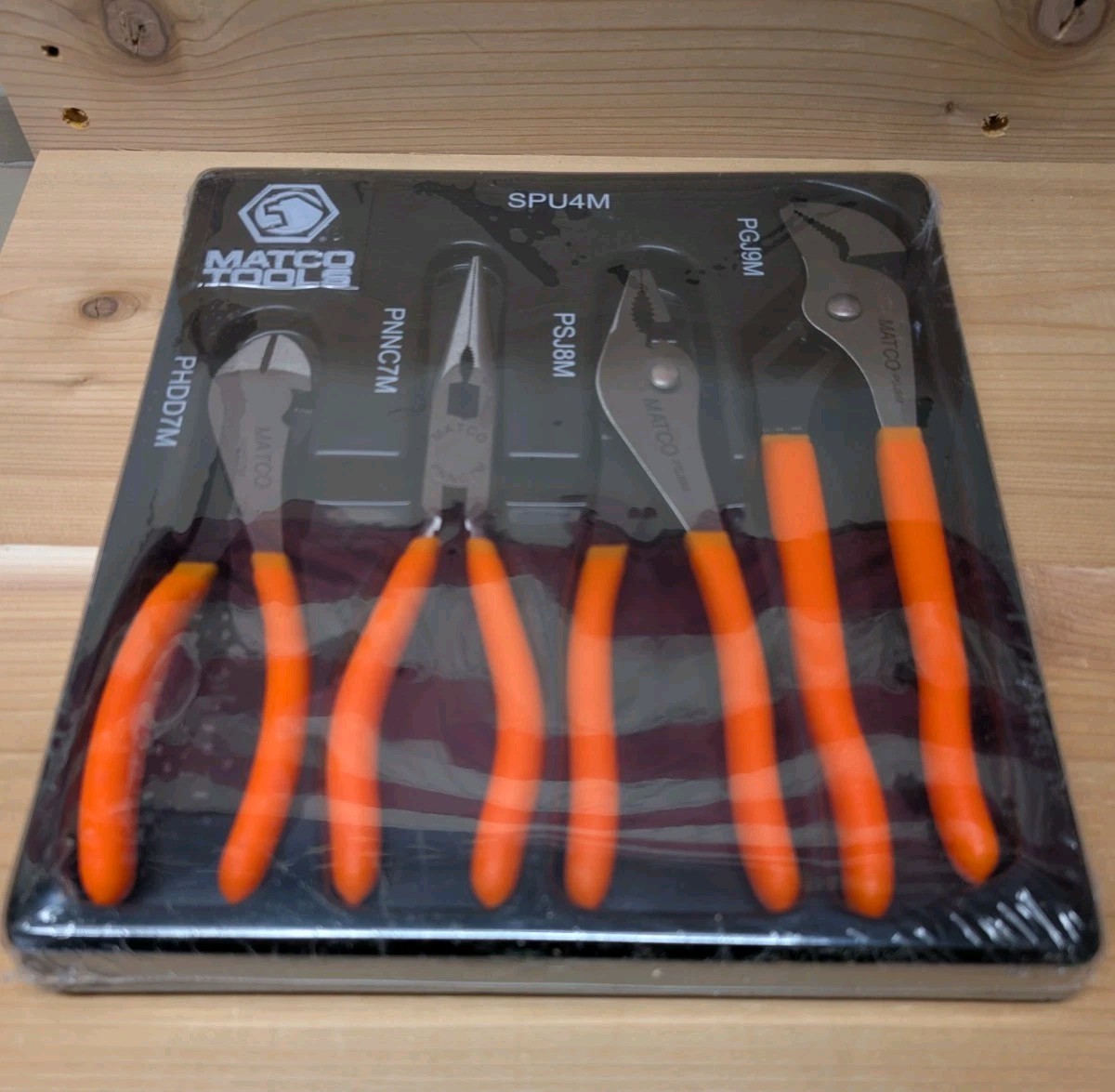NEW Matco Tools SPU4M 4pc Universal ORANGE GRIP Pliers Set-Sealed