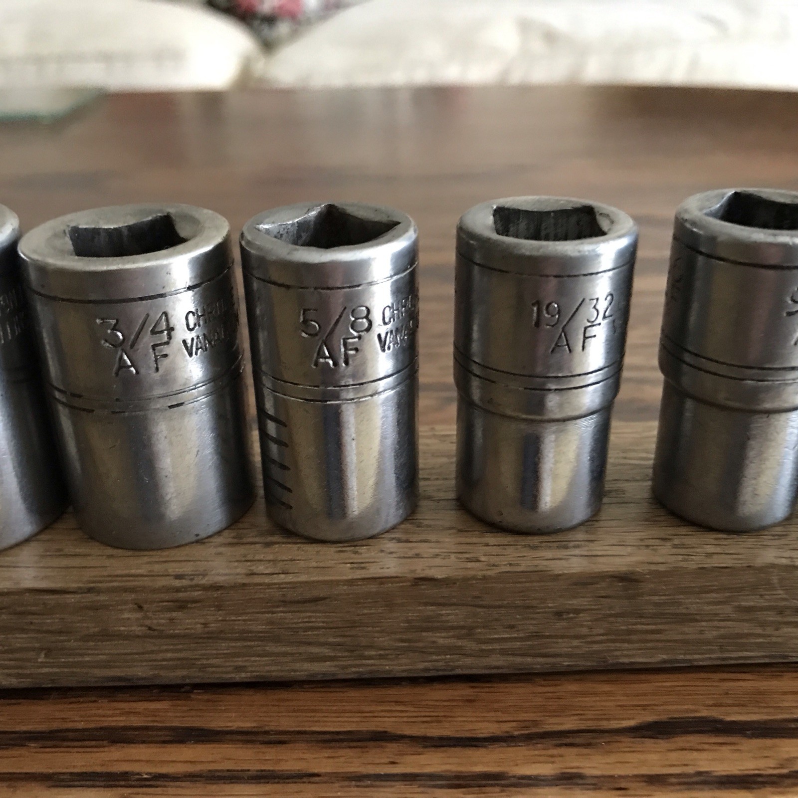 8 Gordon Tools Sockets 7/8″ To 7/16”AF With 1/2″ Drive . F