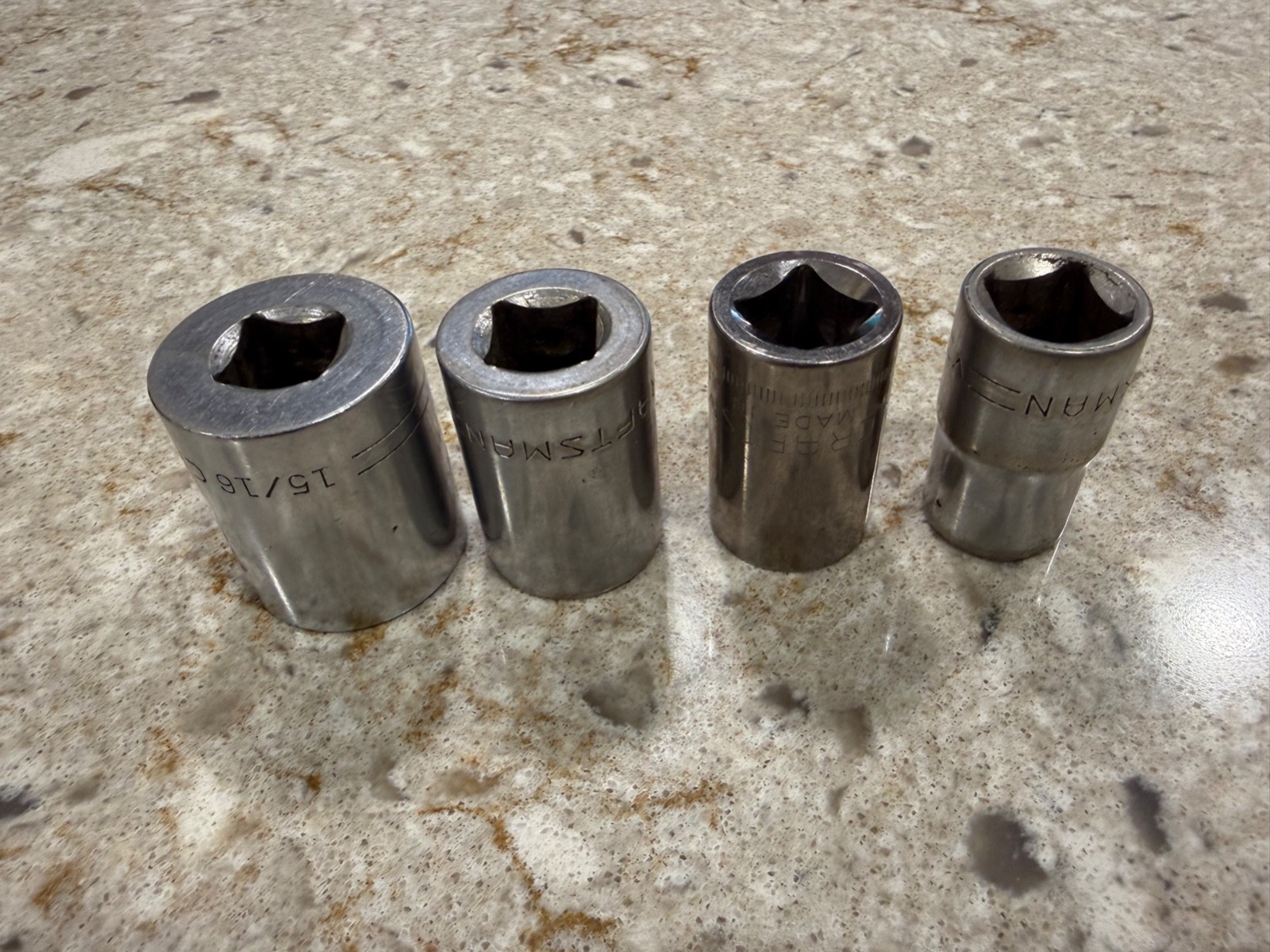 Craftsman 1/2″ Sockets – 15/16″, 3/4″, 9/16″, 17mm. Good Pre-Owned Condition