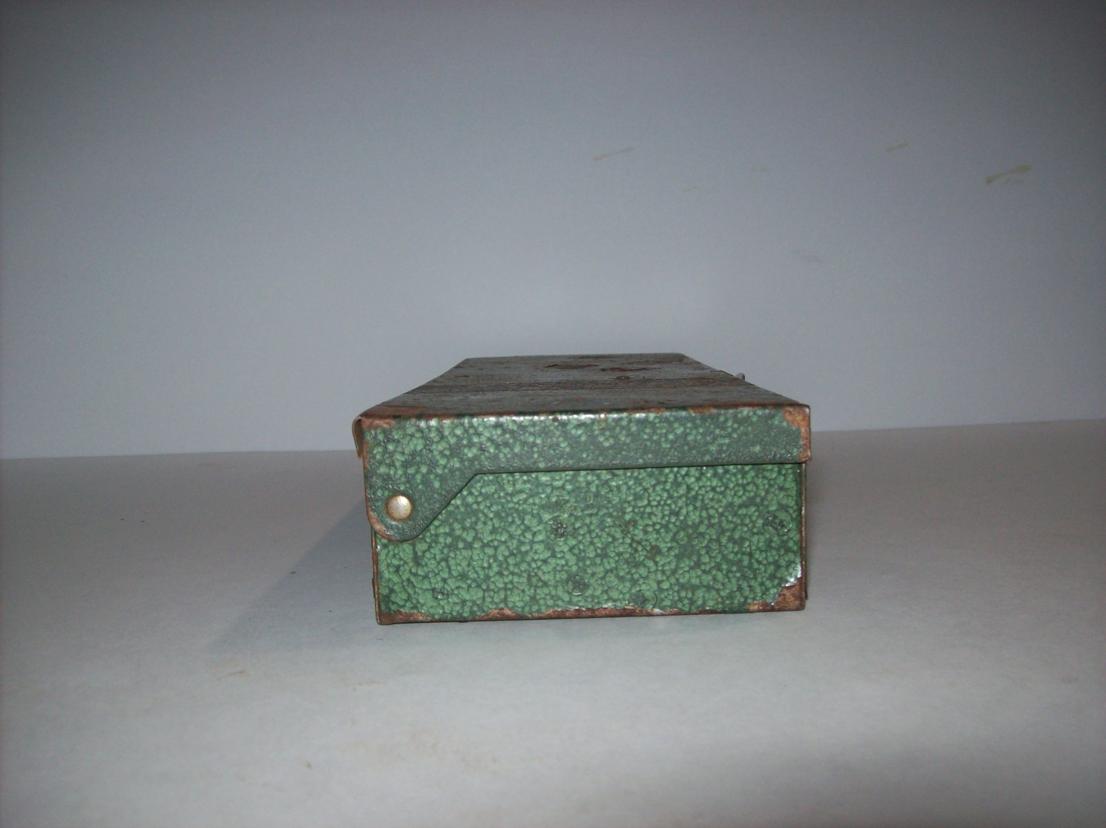 EMPTY Vintage S-K Tools Green Metal Socket Set Case Box, 11″L x 4″ W x 1.75″ T