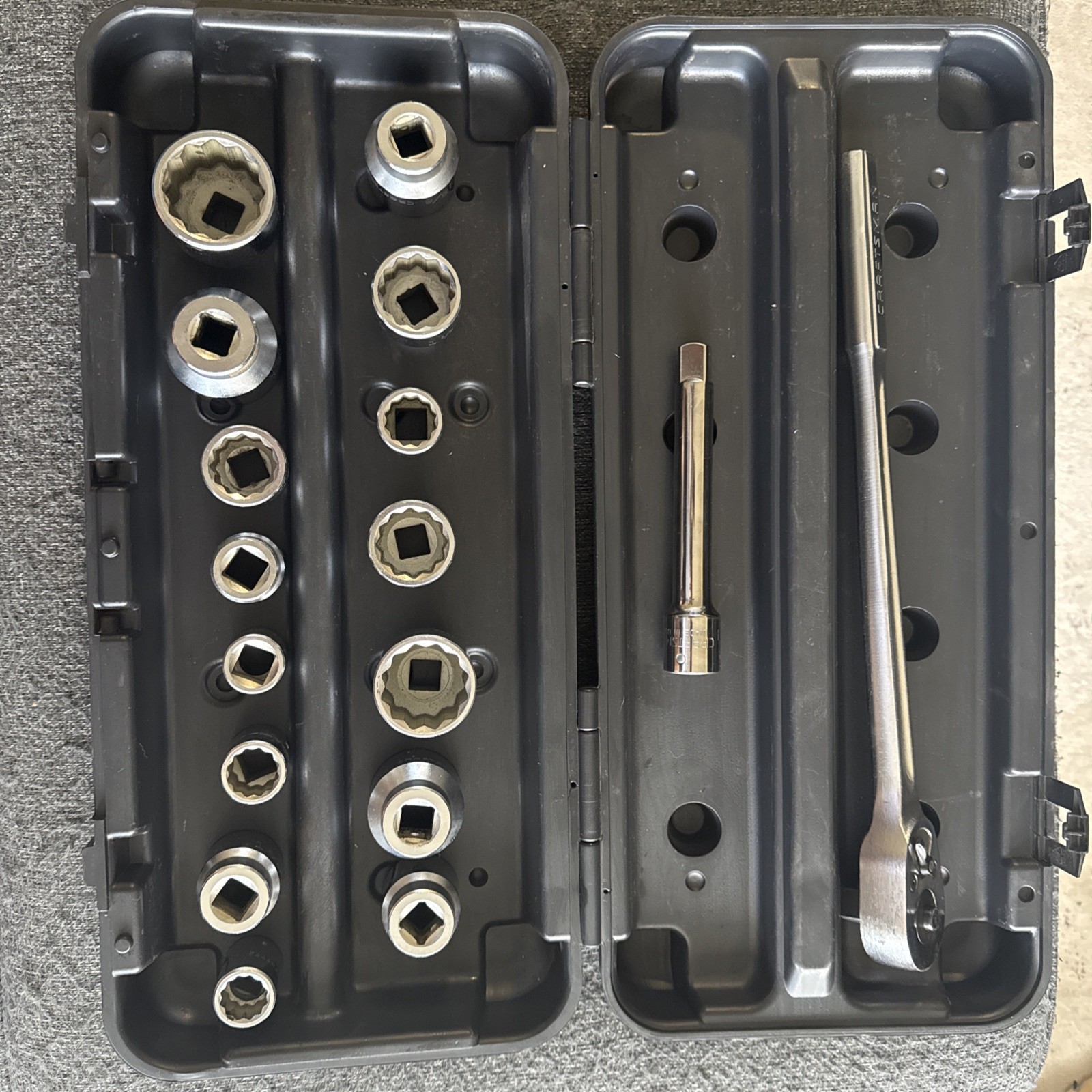Craftsman 46304 – 17pc 3/4″ Dr. 12pt SAE Socket Set – + Bonus – MADE IN USA