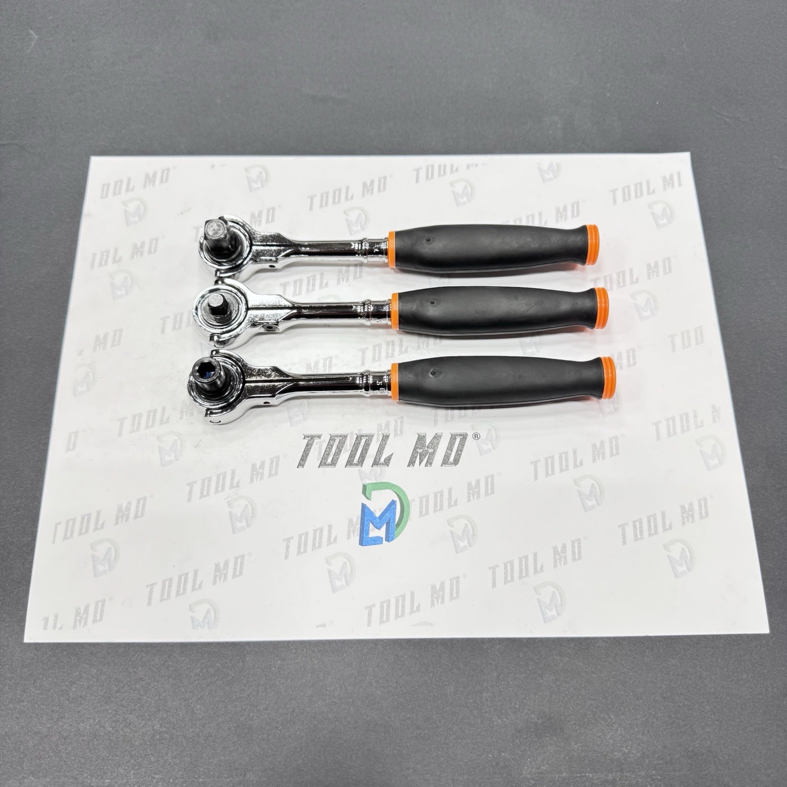Snap-on Tools ORANGE 3pc 1/4″ – 3/8 & Bit Drive Swivel Head Ratchet Set FHCNF72
