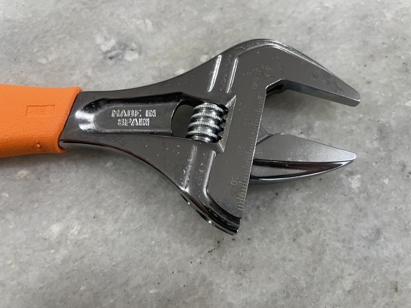 NEW Snap-On Orange 8» SLIM ADJUSTABLE WRENCH Smooth Jaw ADHWS8O