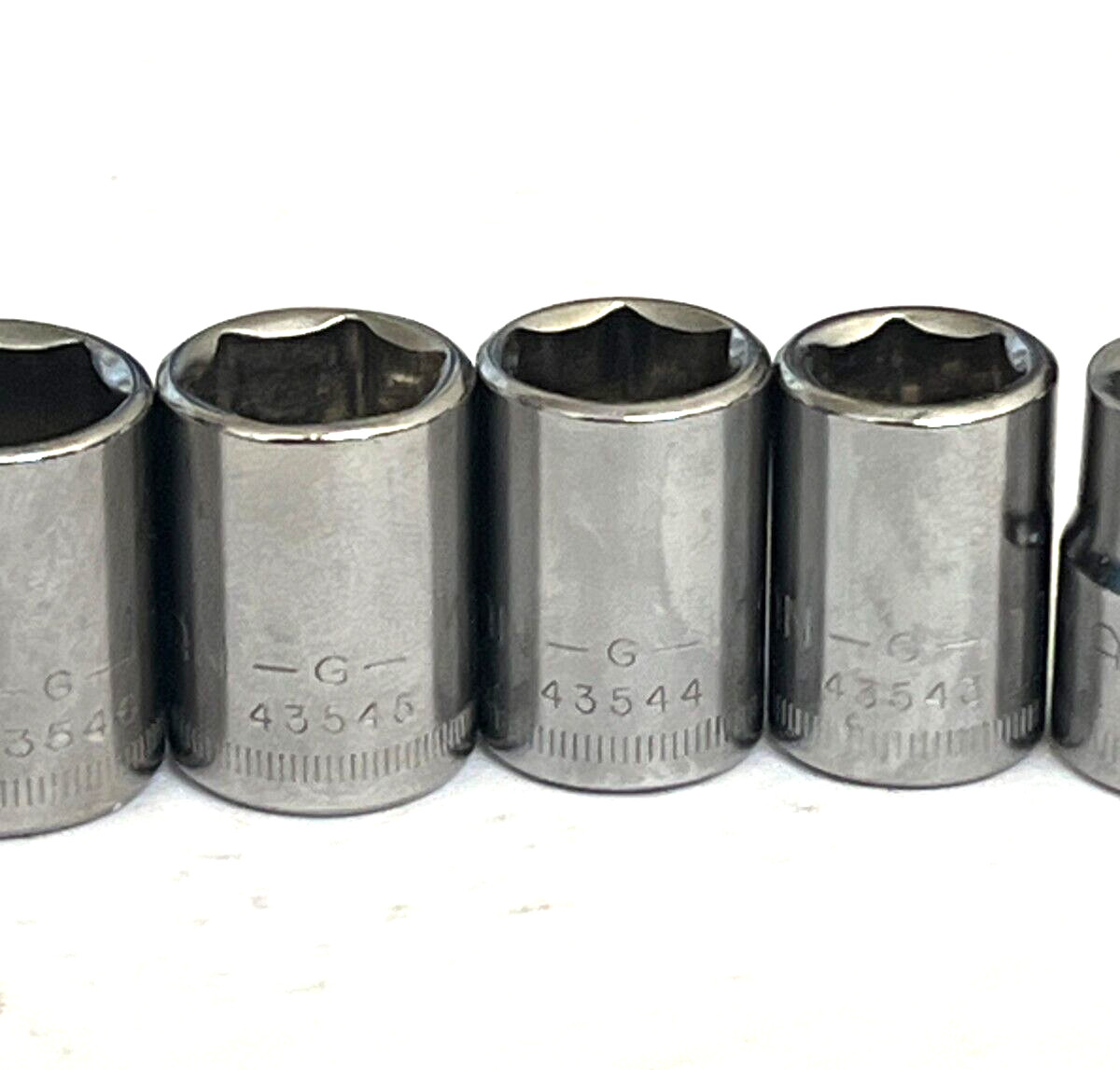 Craftsman 9 Piece Socket Set Metric 3/8″ Drive 6 PT Shallow G 9-15, 17, 19MM USA