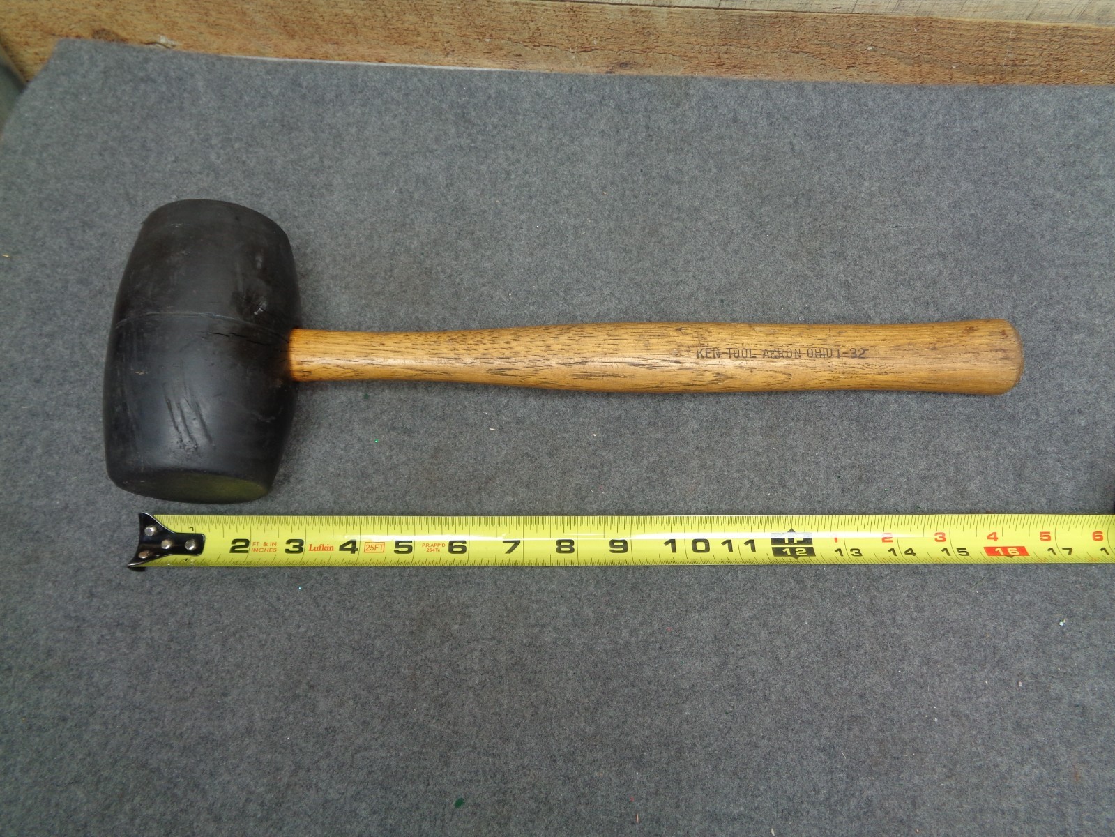 Ken-Tool T32 Rubber Mallet – 17″ Tire Hammer – 2 lb. Head