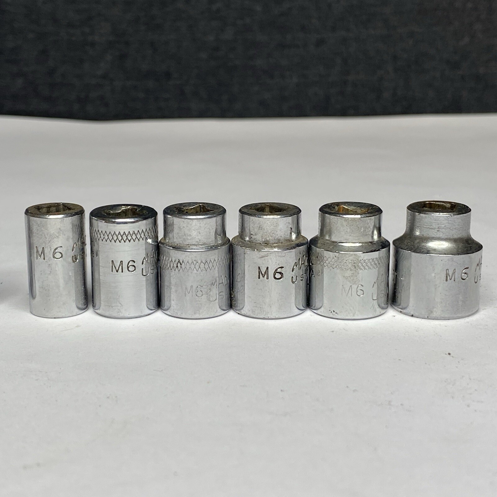 Mac Tools USA 1/4″ Drive Metric 4mm – 14mm Shallow 6-Point 11 Piece Socket Set