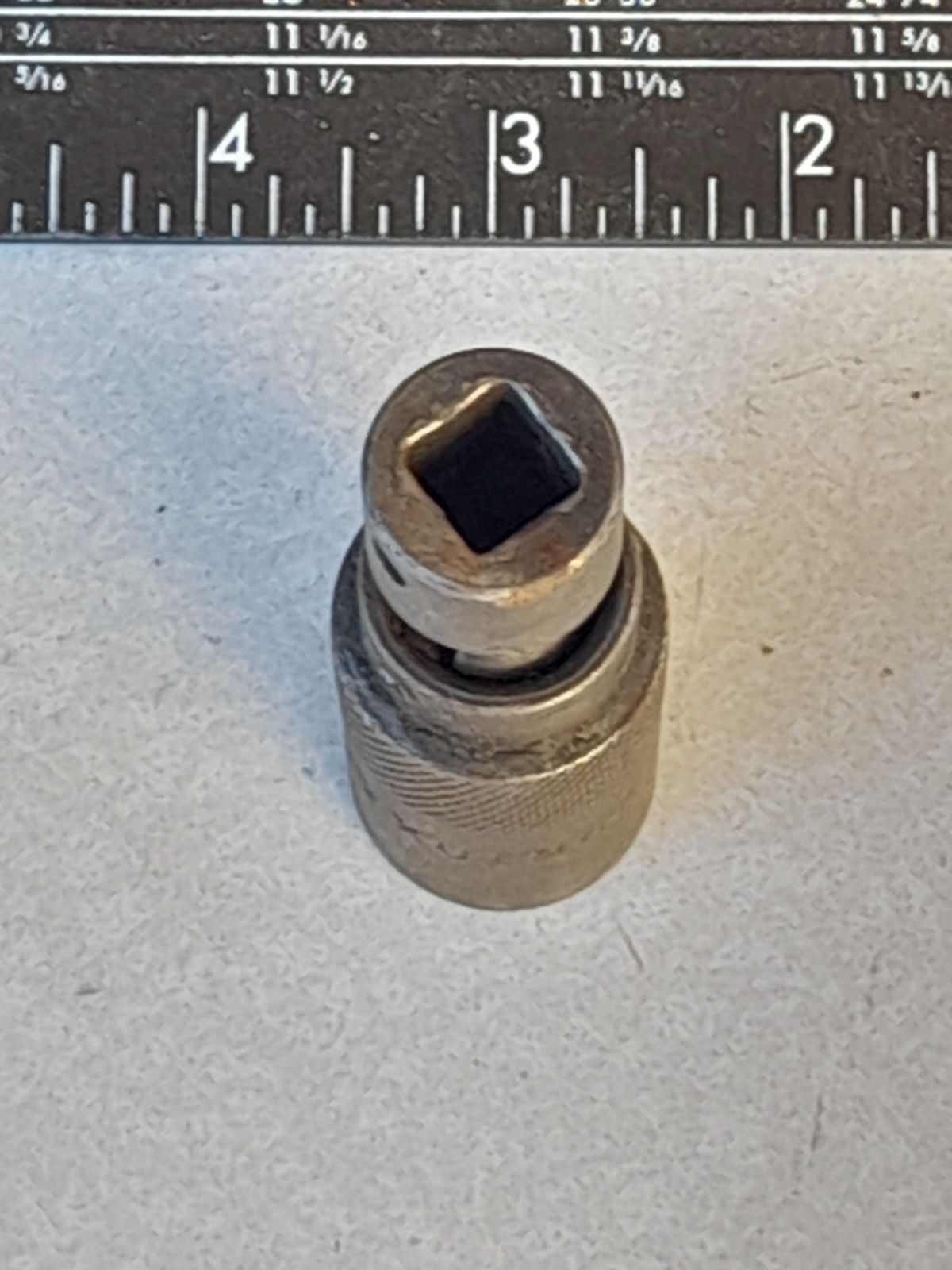 MAC Tools USA 3/8″ Drive 6 Point 13/16″ Swivel Impact Spark Plug Socket XUP266DP