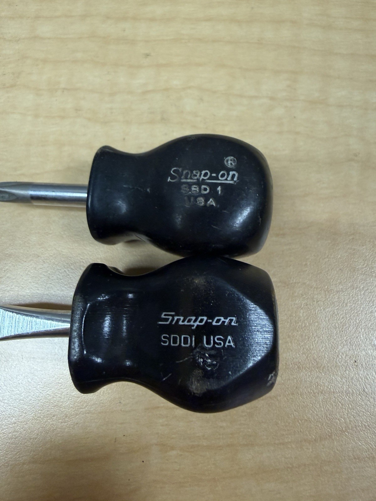 Snap-on Tools Set of 2 Phillips and Flat Head Screw Drivers SSD1 & SDD1 Black