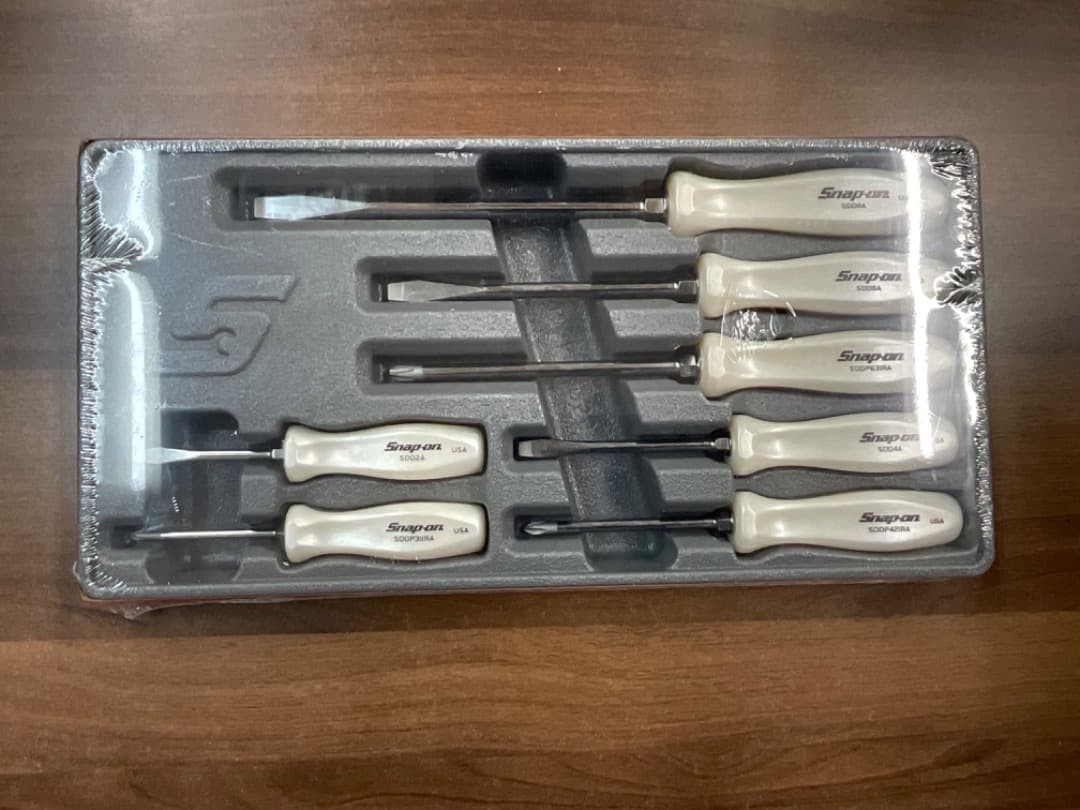 Snap-on Screwdriver set SDDX70APW NEW Pearl White
