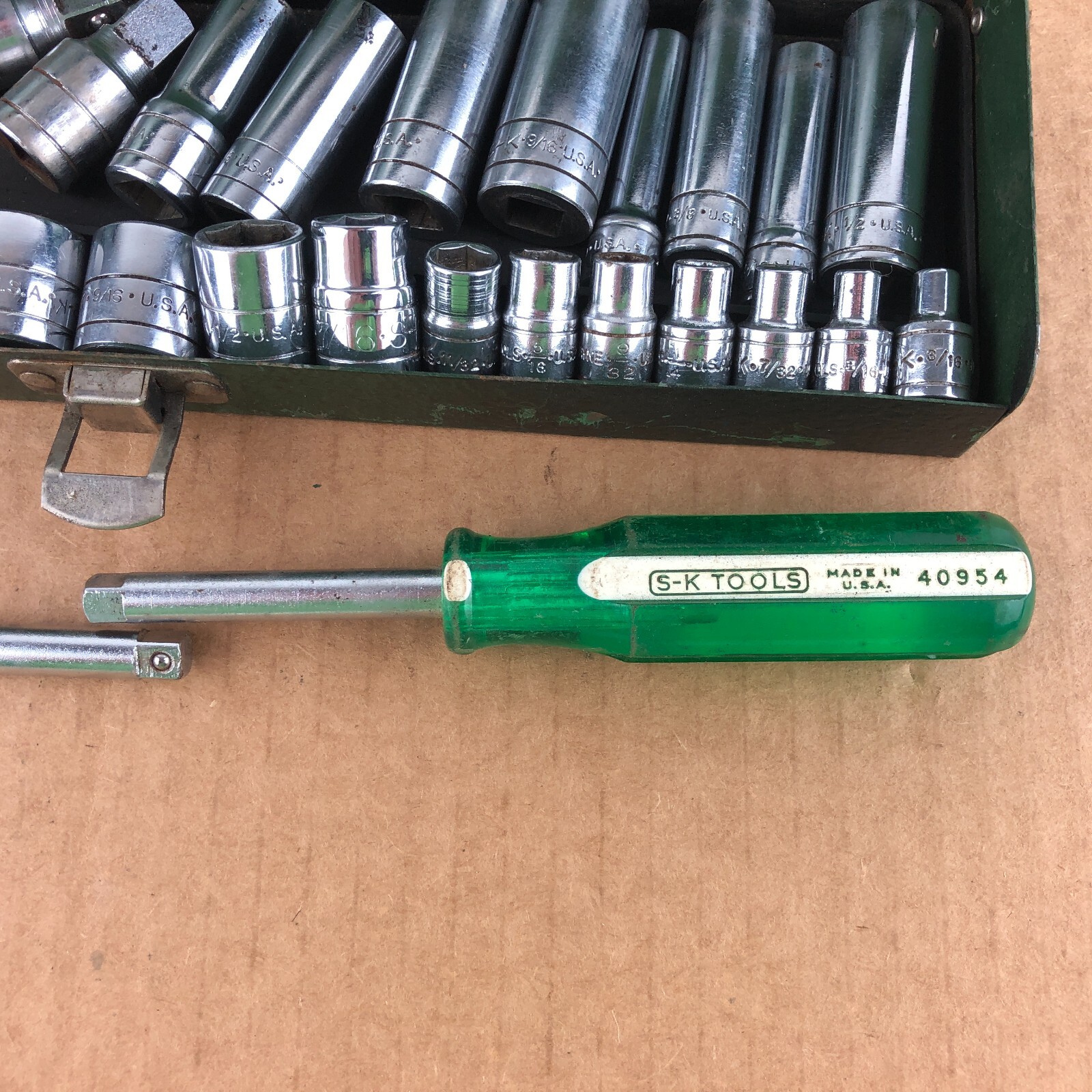SK Tools 27 Pc Socket Set With Metal Box SAE 1/4″ & 3/8″ Drive Shallow Deep USA