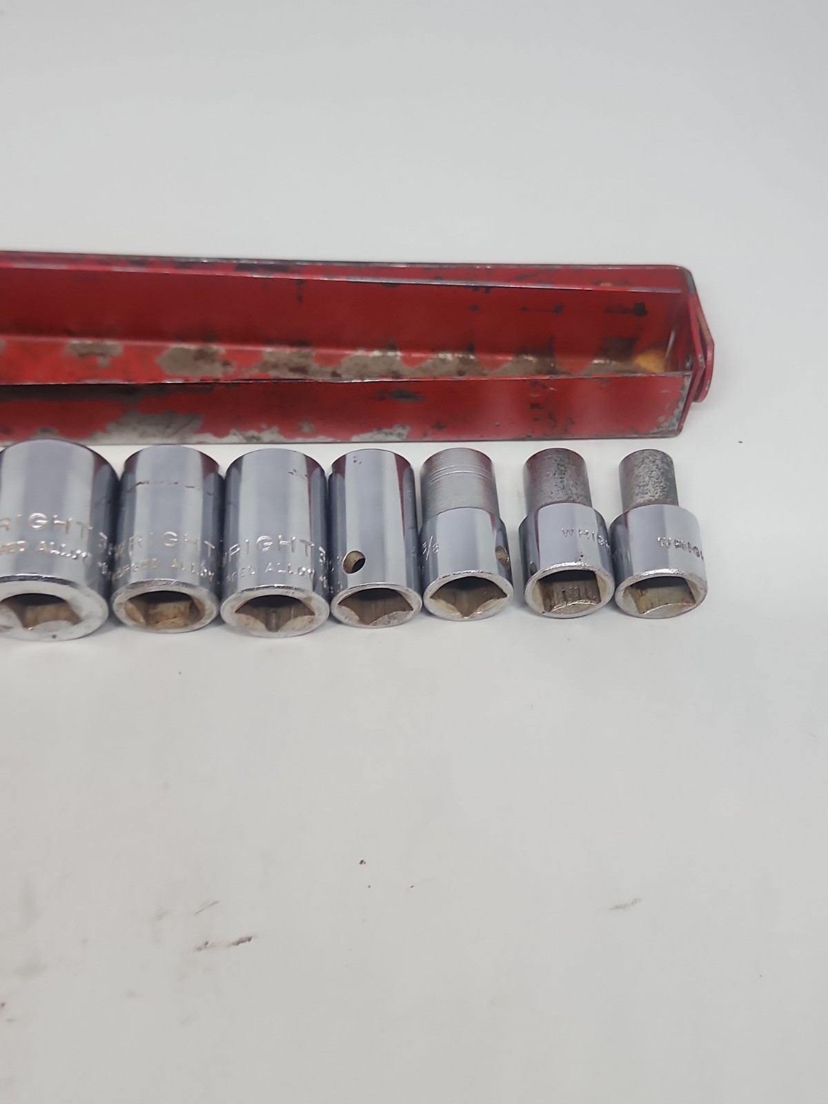 Vtg Wright 3/8″ Drive SAE 11 Piece 6pt Socket Set 1/4″ to 7/8″ – USA