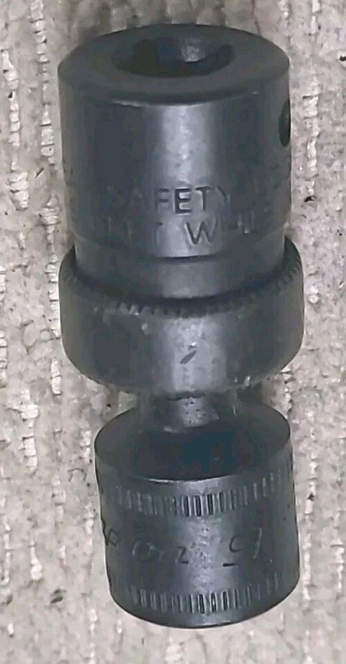 Snap-On IPTMM9 9mm Universal Swivel Impact Socket, 1/4” Drive, 6 Point USA MADE.