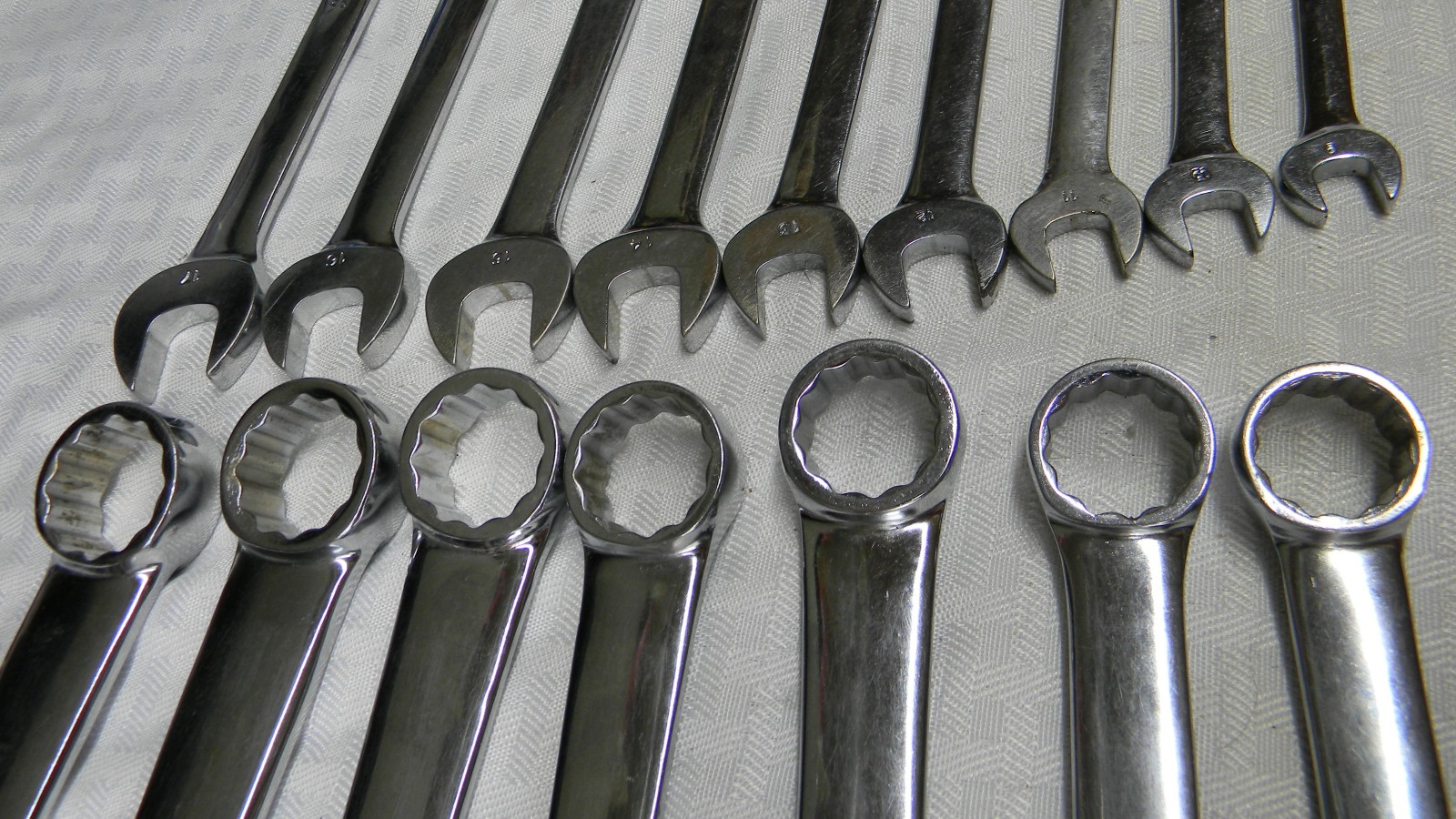 SNAP-ON 16PC METRIC 12PT COMBINATION WRENCH SET 9-24MM #OEXM713 +3