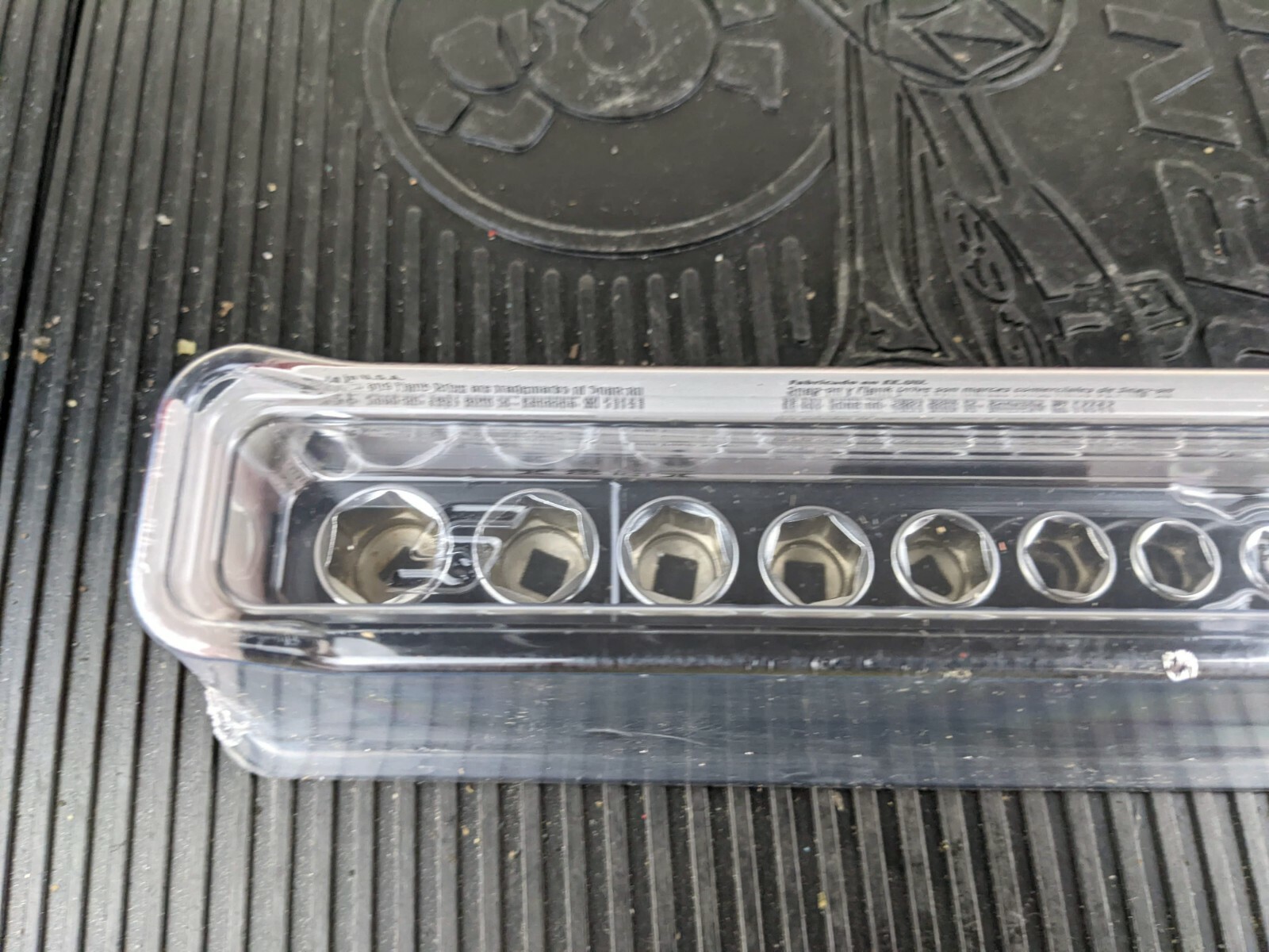 #an620 NEW Snap-on 112TMMY USA 12pc 1/4″ Drive METRIC 6 Point Shallow Socket Set