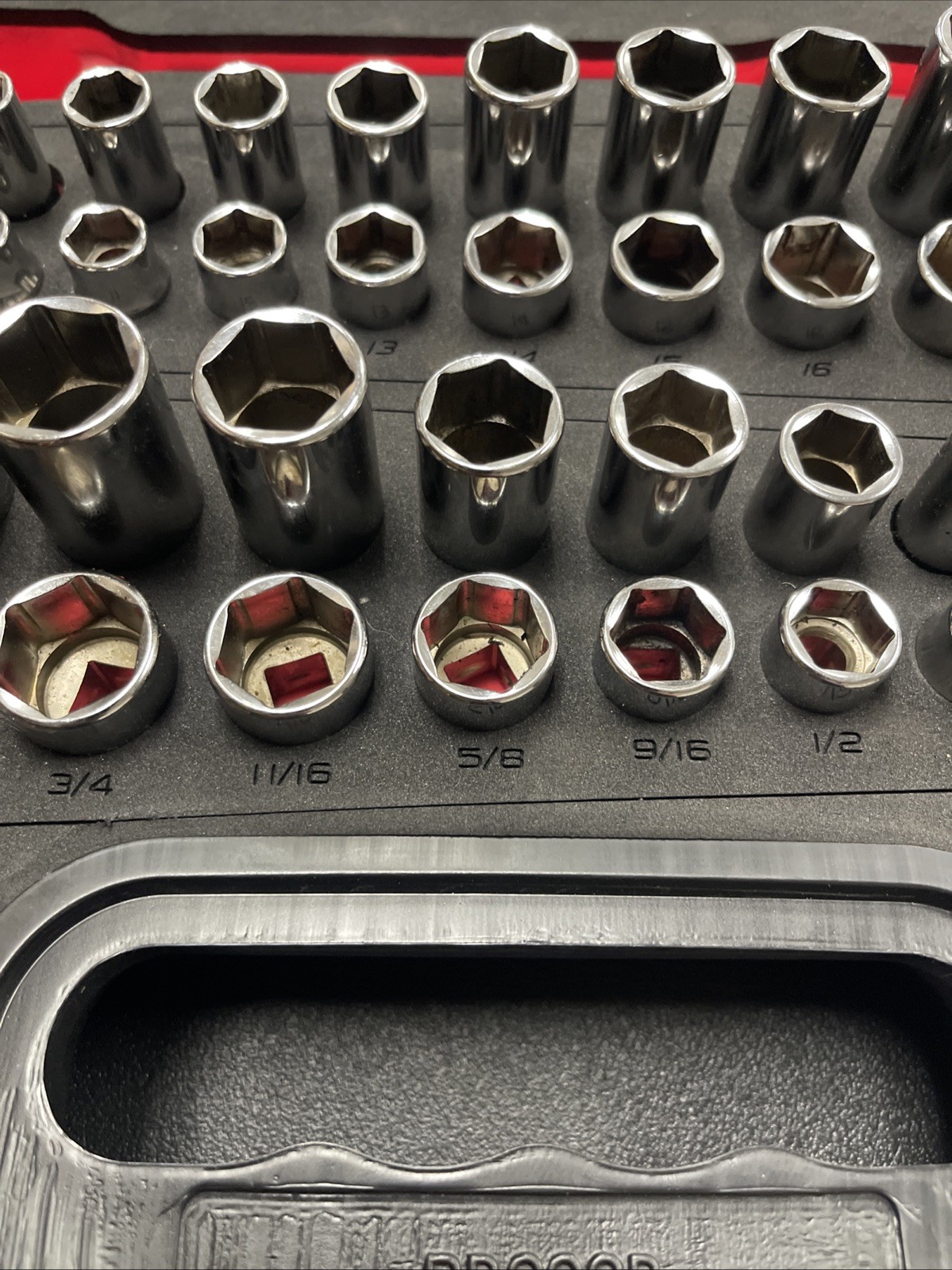 Snap On 51 pc 3/8″ Dr. 6 Pt. Metric SAE General Service Set 251FSMBFR No Ratchet