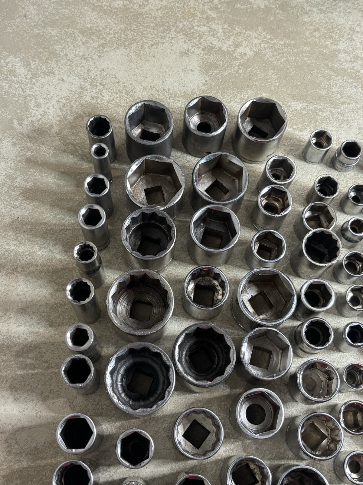 111 Lot Used Sockets Different SAE & Metric &condition 15lbs