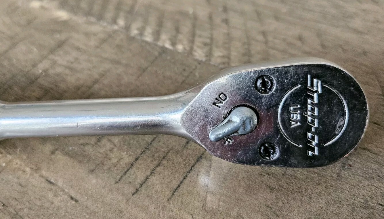 FREE SHIPPING Snap-On 3/8 RATCHET WRENCH 9 1/4″ Length WORKS GREAT