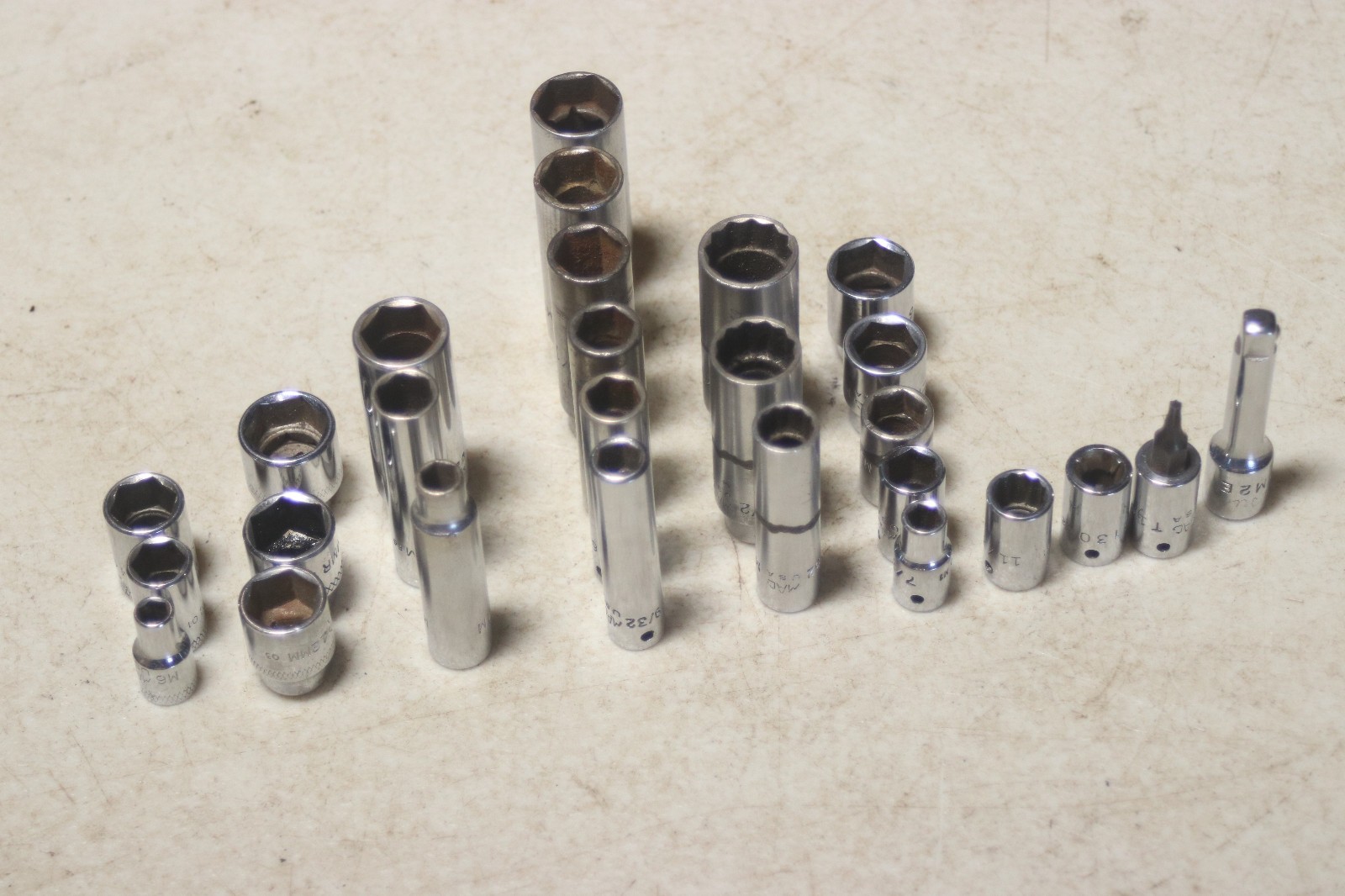 MAC Tools 1/4 Inch Drive Socket Lot 27 Pieces ALL Different SAE Metric