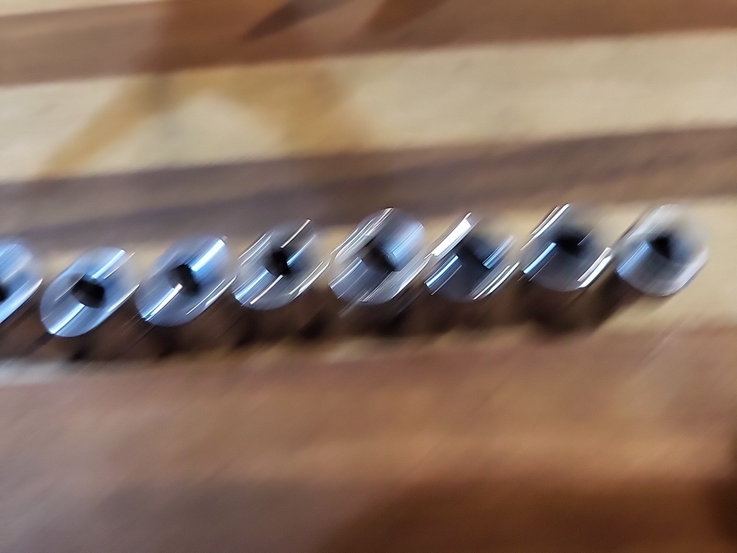 Snap On Tools 113TMMY 13 Pc. 1/4″ Dr. Metric 6 Pt. Shallow Socket Set 4-15mm