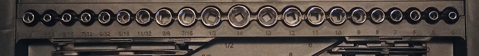 DEWALT 21 Piece METRIC (11) and SAE (10) 6 Point Socket Set For 1/4″ Inch Drive