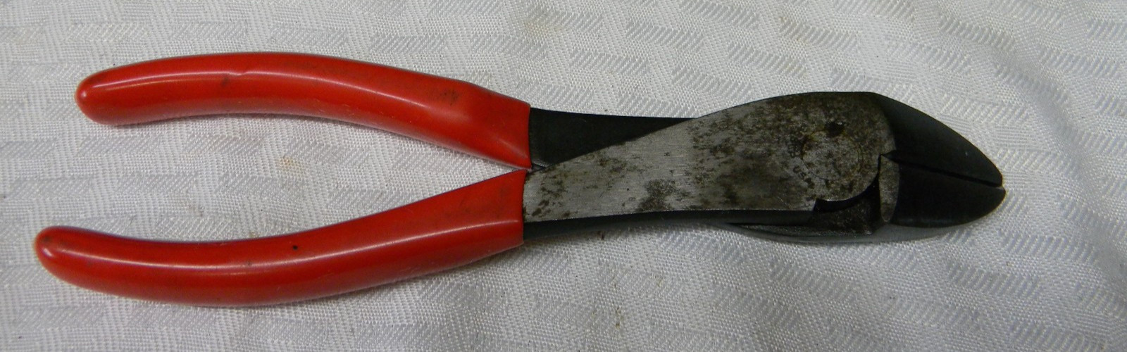 SNAP-ON 7-3/4″ LONG RED VINYL GRIPS HIGH LEVERAGE DIAGONAL CUTTERS #388CP