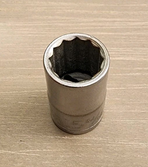 Craftsman 15mm Socket 12 Point 1/2″ Drive VV 44236 (No Knurl M/M)