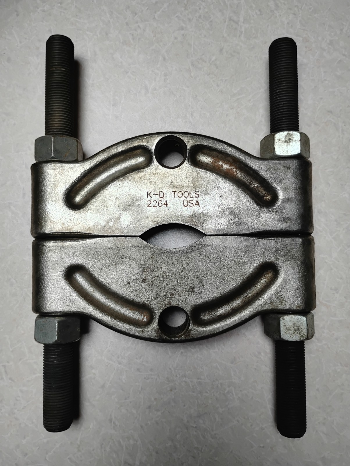 K-D Tools Bearing, Gear, Pulley Seperator 2264 medium, 4-1/4″ opening