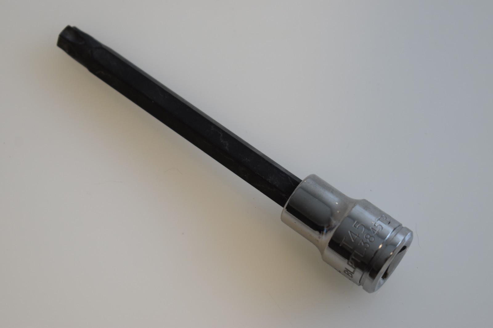 Blue Point BLPTL3845TP T45 TORX Long Tamper Proof Bit Socket Driver 3/8″ Drive