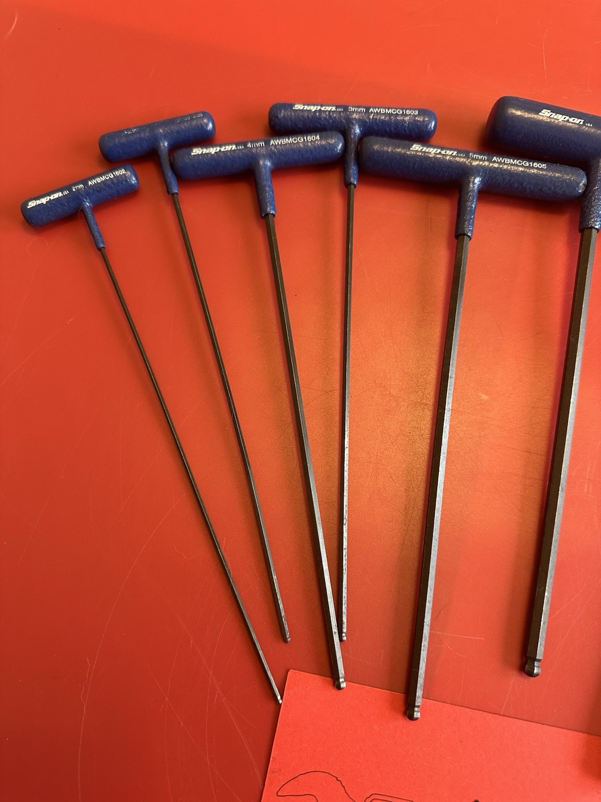 Snap On 8 pc Metric T-Handle Ball Hex Wrench Set (2–10 mm) AWBMCG1600