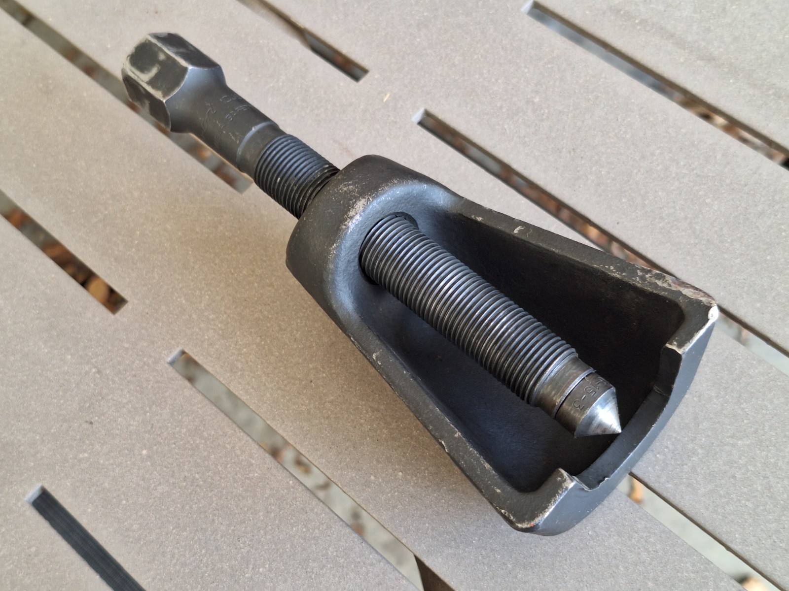 Snap On Pitman Arm Puller CJ115, CJ83-2 Pressure Screw CJ66-15-3 Centering Point