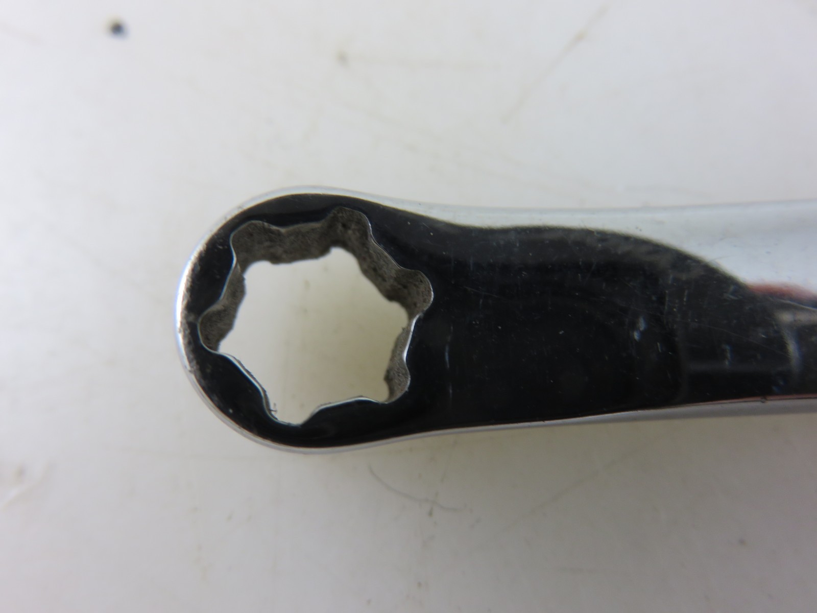 Snap-On XLE1012 External Torx 10° Offset Box End Wrench E10 X E12