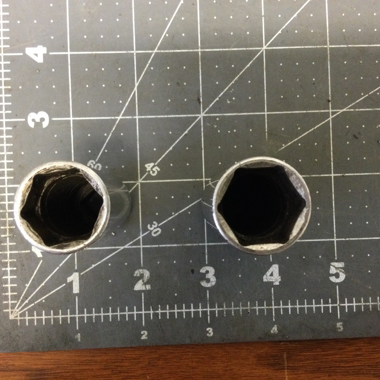 Lot of 2 Snap-on SFSM19 SFSM 14 And. SFS221 11/16Deep Sockets 6-point 3/8″(LN27N