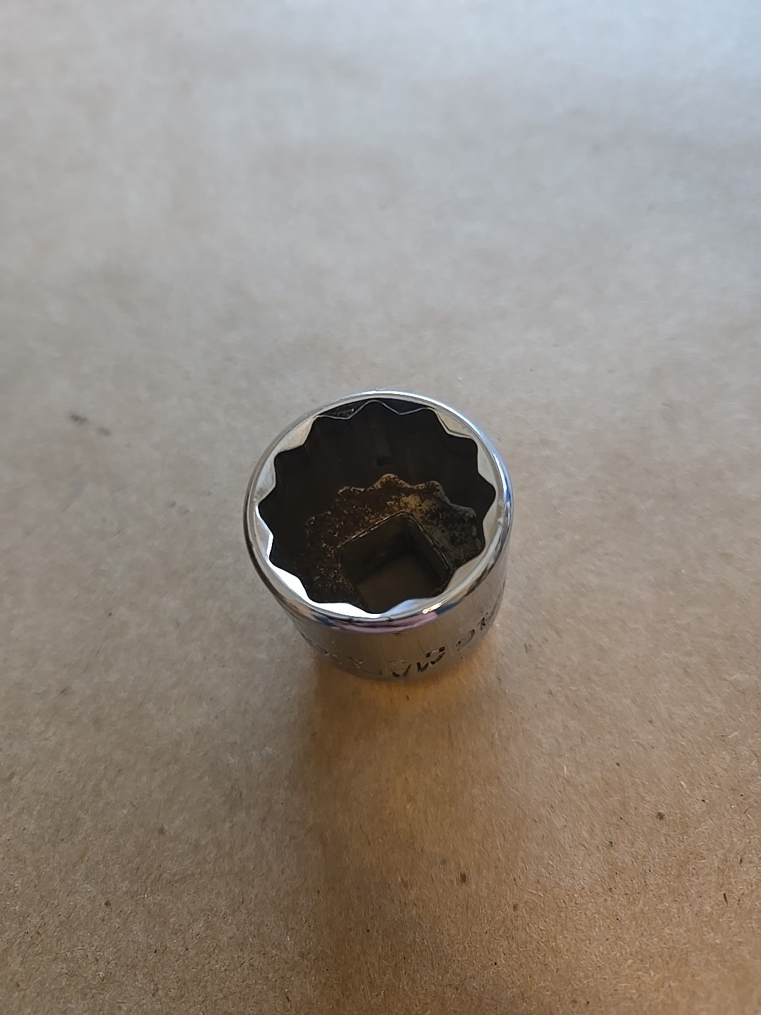 Mac Tools 3/8″ Drive 13/16″ 12PT SAE Shallow Chrome Socket USA X262R