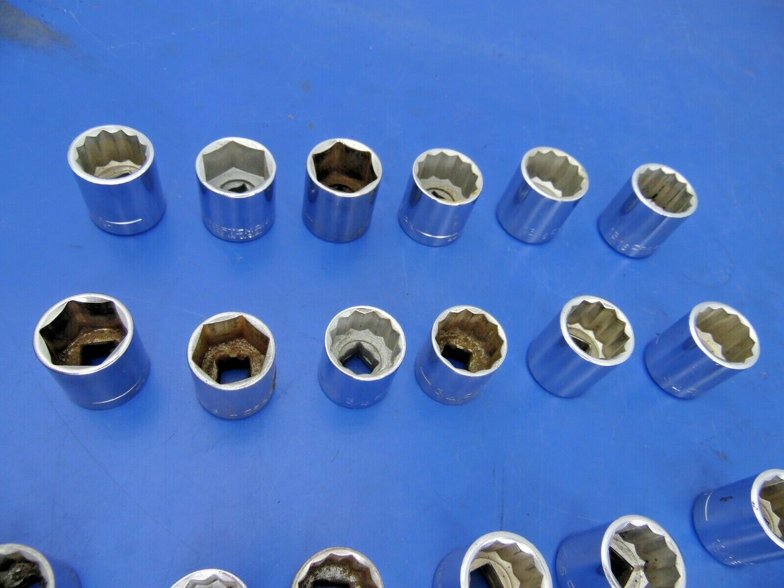Craftsman 3/8″ Drive SAE Shallow Sockets,Lot of 37,USED,See Below for Sizes